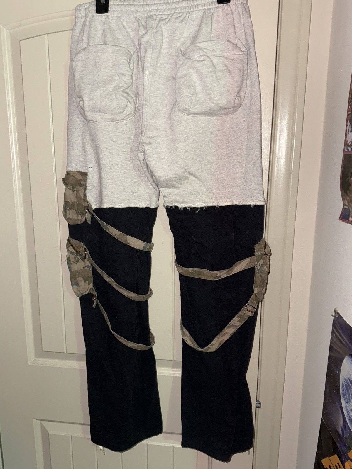 MNML Camo Pocket Hybrid Sweatpants Size US 36 / EU 52 - 2 Thumbnail