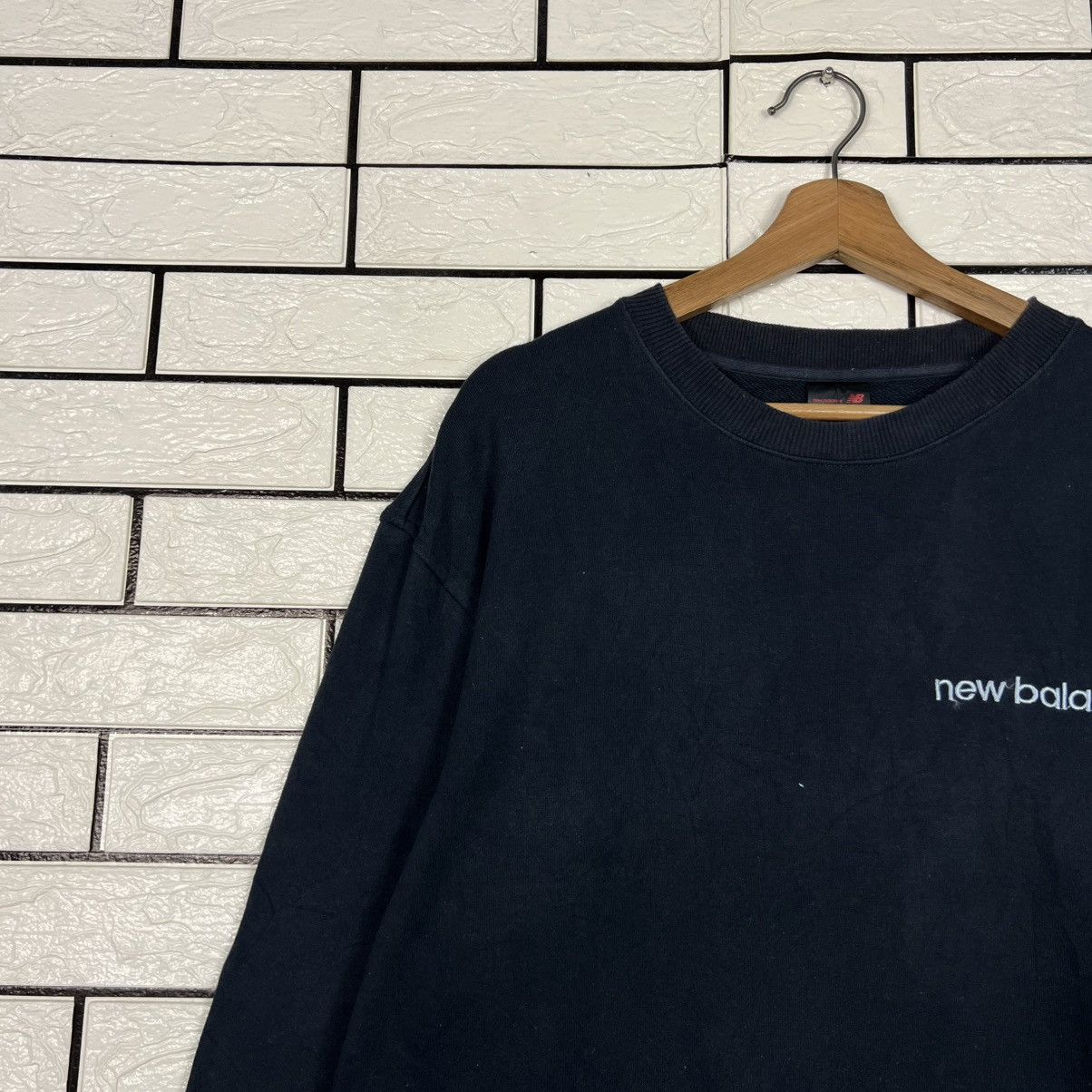 New Balance NEW BALANCE Small Logo Crewneck Sweatshirt #4276-C194 Size US L / EU 52-54 / 3 - 3 Thumbnail