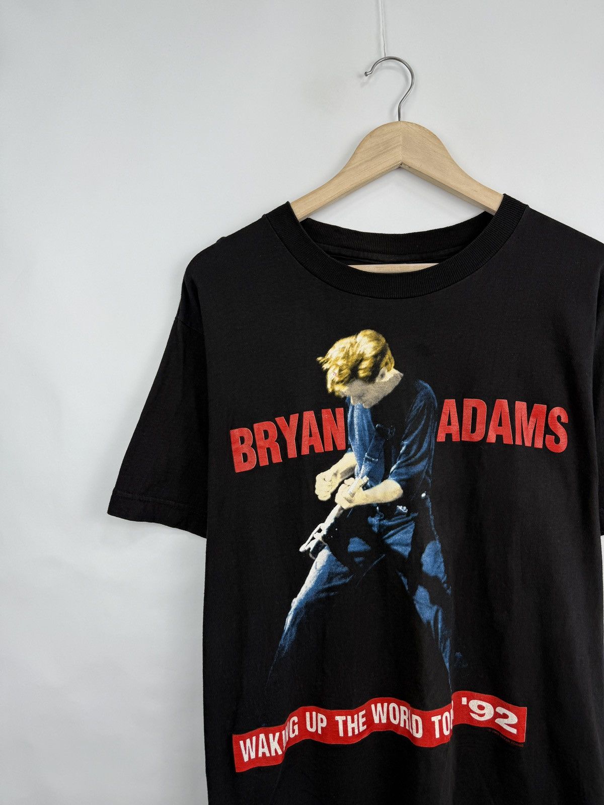 Band Tees 🇨🇦 Vintage 1992 Bryan Adams Waking Up The World Tour Tee Size US L / EU 52-54 / 3 - 3 Thumbnail