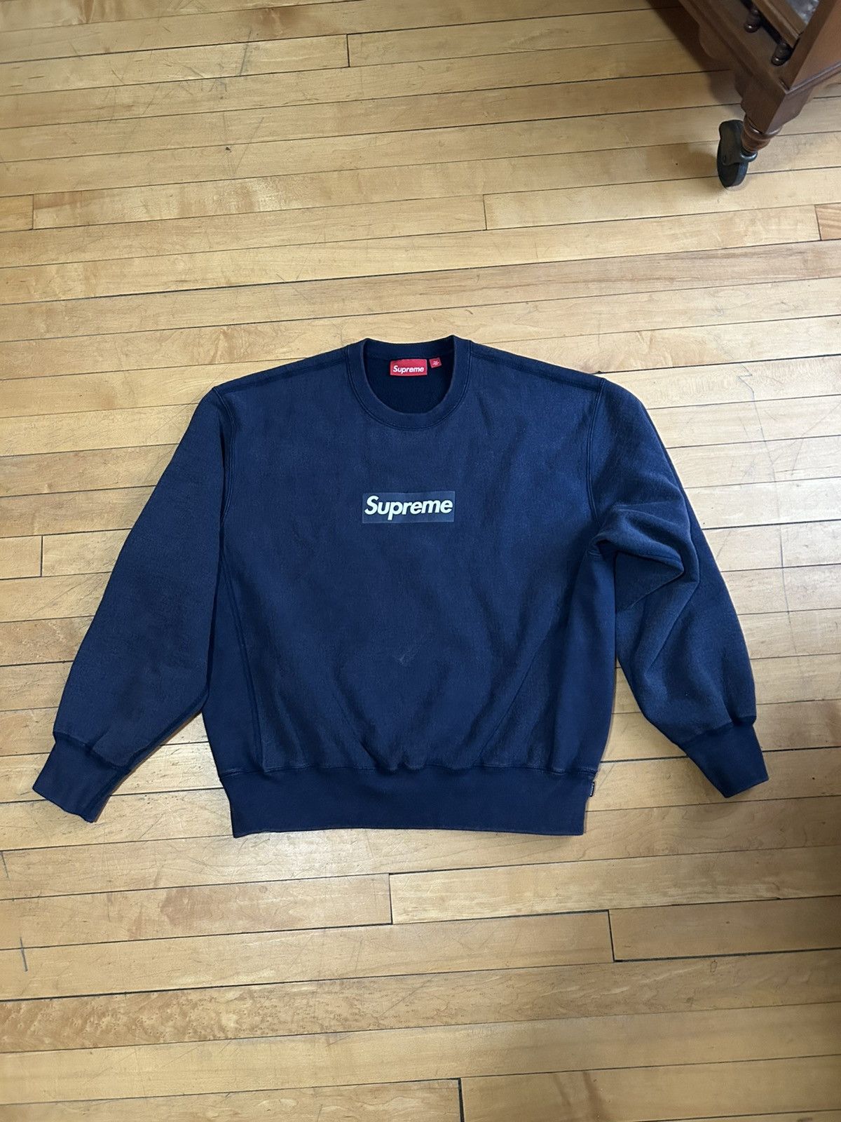 Supreme Flocked Logo Sweater Black Men's - FW24 - US