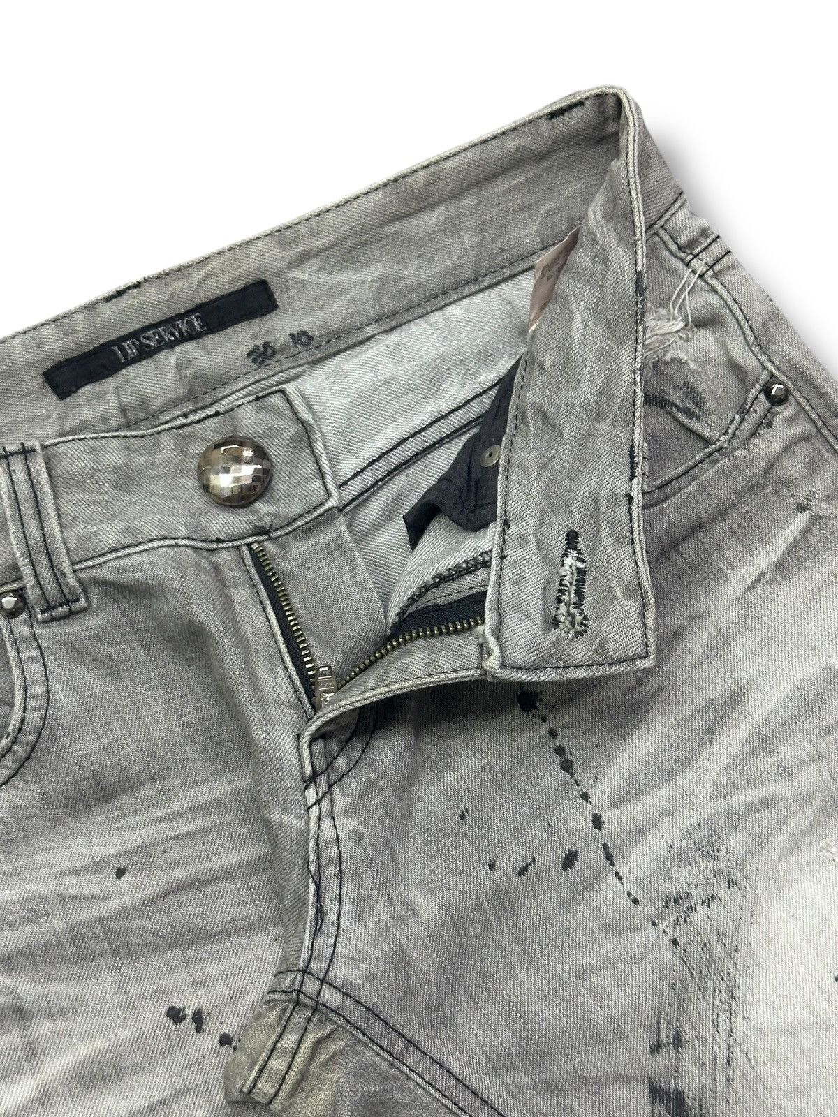 Lip Service Vintage LIP SERVICE Distressed Jeans with Painted & Faded Size US 31 - 11 Thumbnail