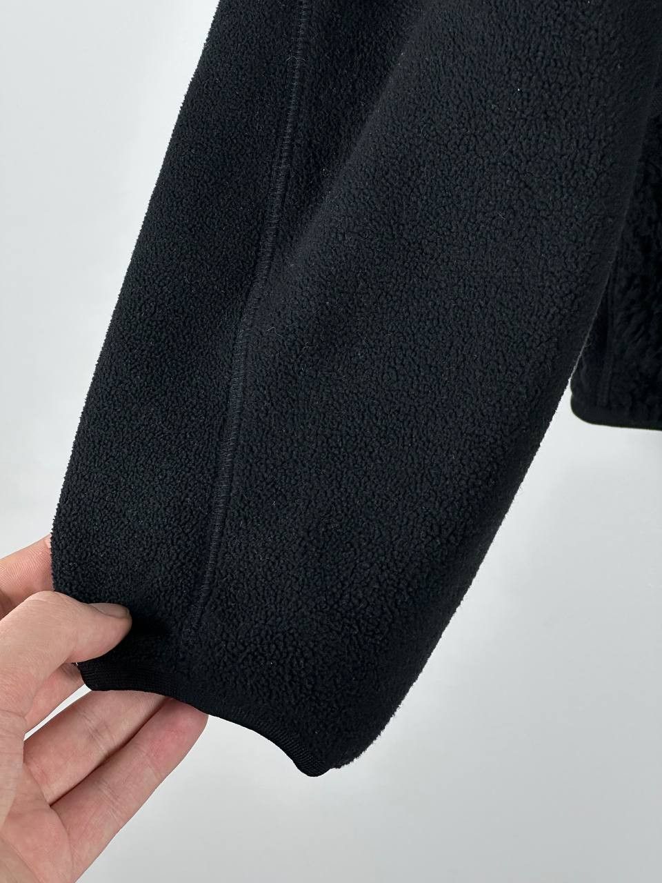 Uniqlo × White Mountaineering Uniqlo White Mountaineering Black Hooded Fleece Jacket Size US XL / EU 56 / 4 - 6 Thumbnail