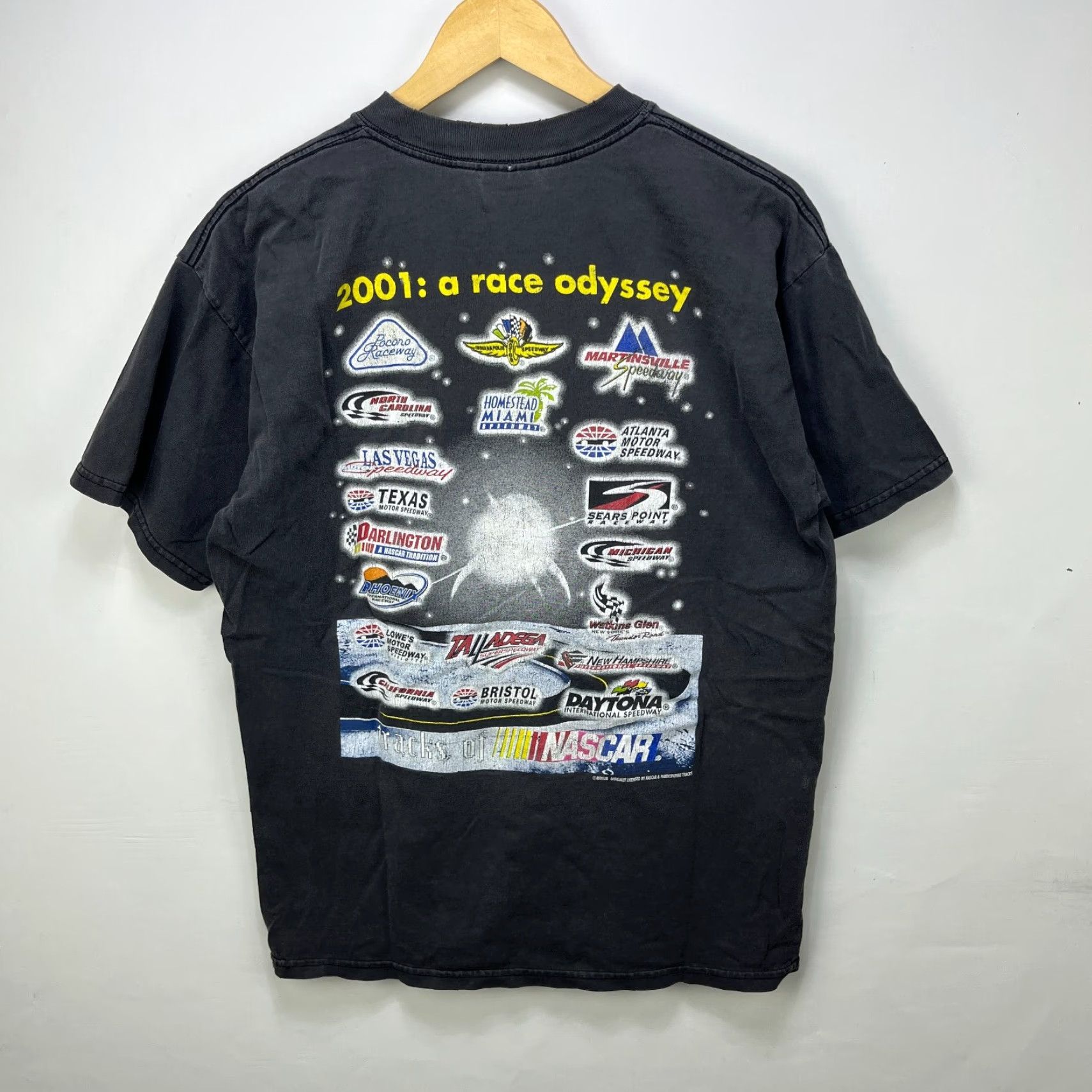 NASCAR VINTAGE NASCAR Race Odyssey Sun Faded Racing T-Shirt Large Black Men T-Shirt 90s Mens Size US L / EU 52-54 / 3 - 2 Thumbnail