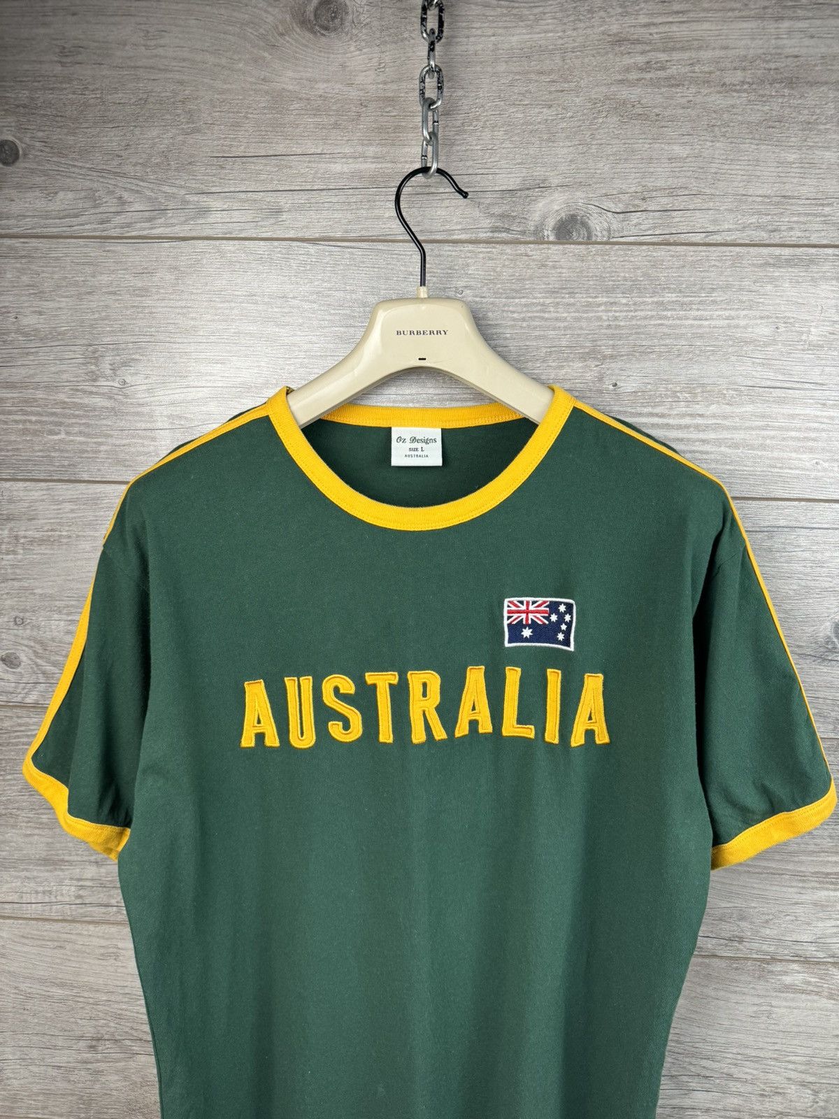 Other Australia 🇦🇺 Tee Vintage T-Shirt size L Size US L / EU 52-54 / 3 - 5 Thumbnail