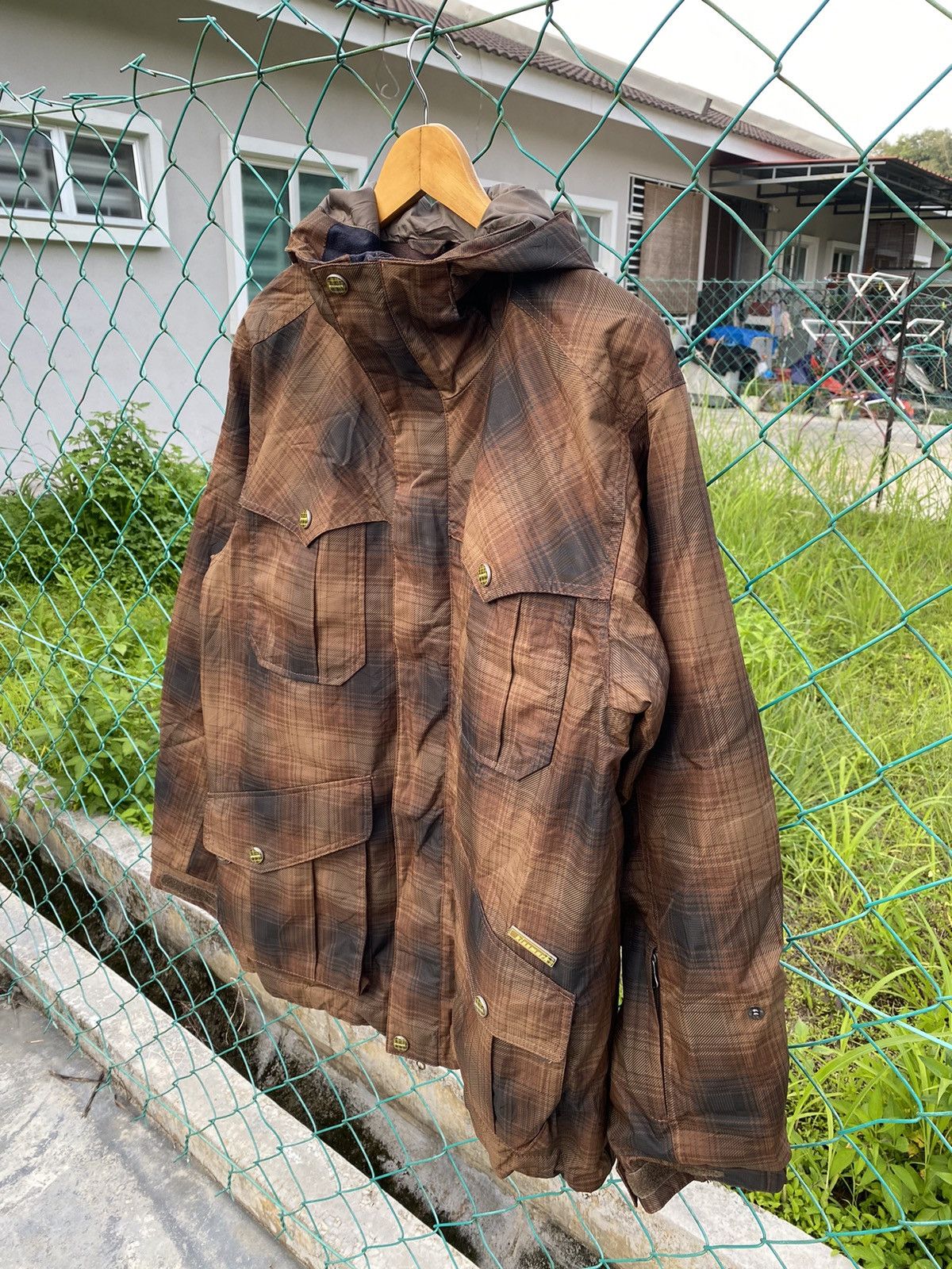 Japanese Brand ⚡️Steals⚡️ Kissmark shadowplaid ski jacket Size US L / EU 52-54 / 3 - 6 Thumbnail