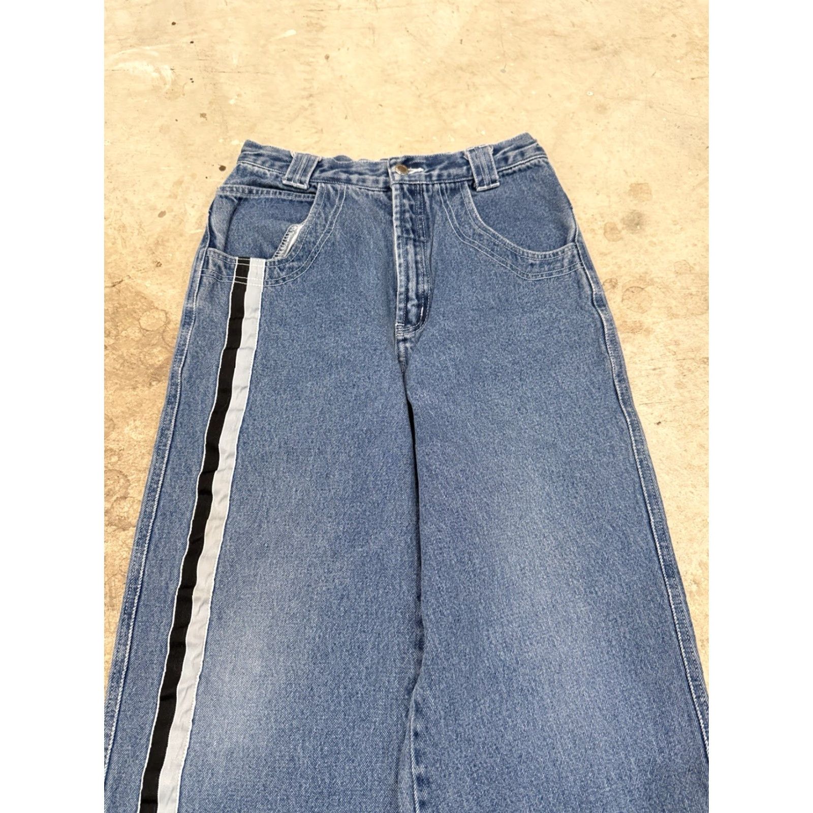 JNCO VINTAGE Route 66 Pipe JNCO STYLE Baggy Jeans 26x28 Denim Blue 90s Pockets Mens Size US 26 / EU 42 - 4 Thumbnail