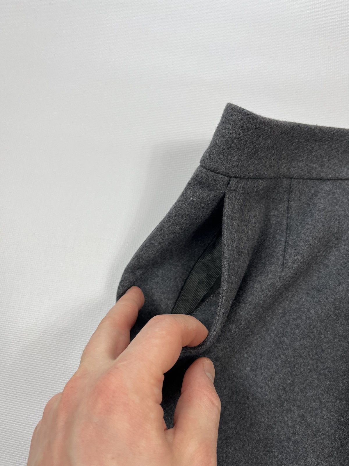 Acne Studios Acne Studios Suraya Flannel Mini Skirt Wool Size 34 Zip Gray Size 34" / US 12 / IT 48 - 4 Thumbnail