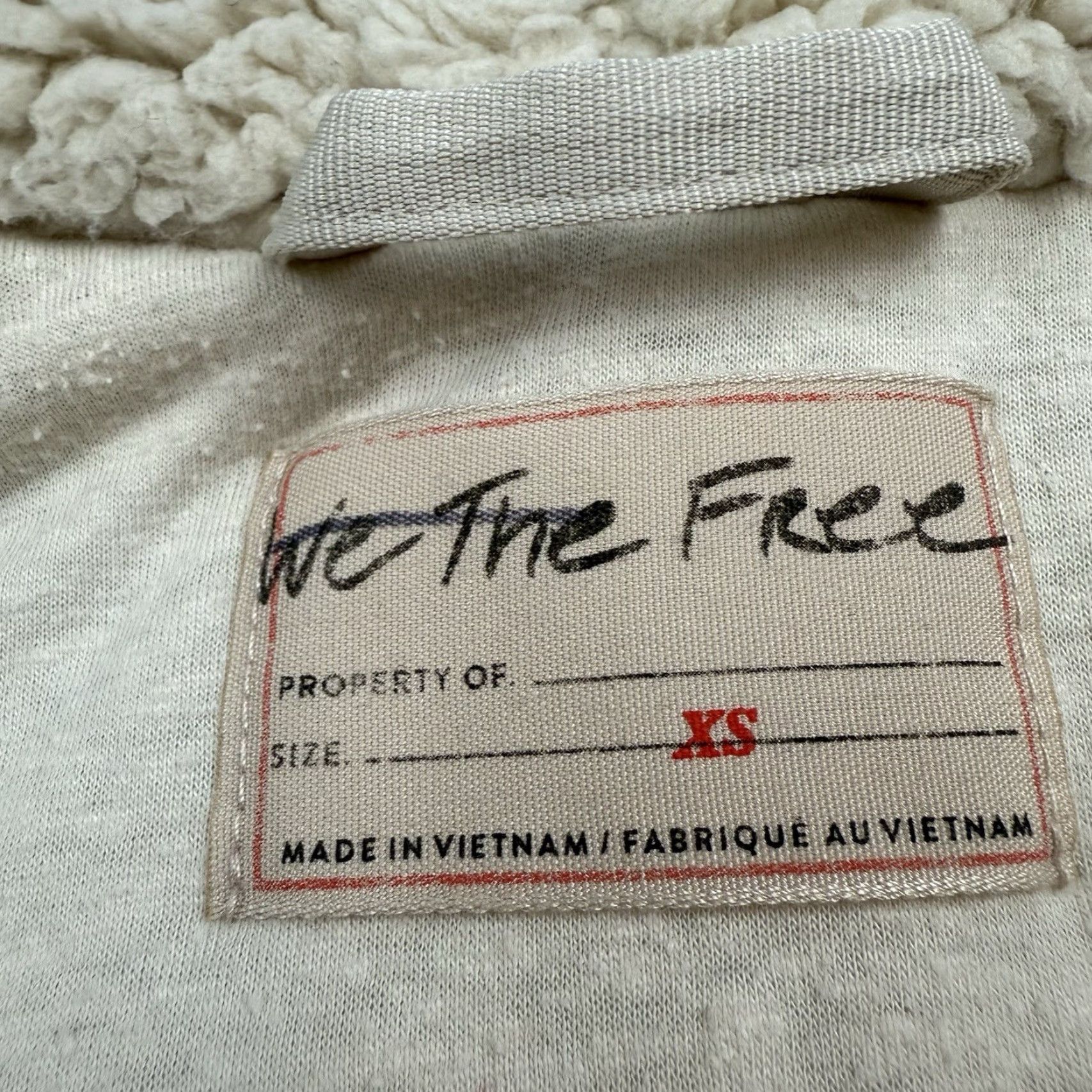 Free People VINTAGE We The Free People Slouchy Jacket Womens XS Beige Sherpa Full Zip Size XS / US 0-2 / IT 36-38 - 4 Thumbnail