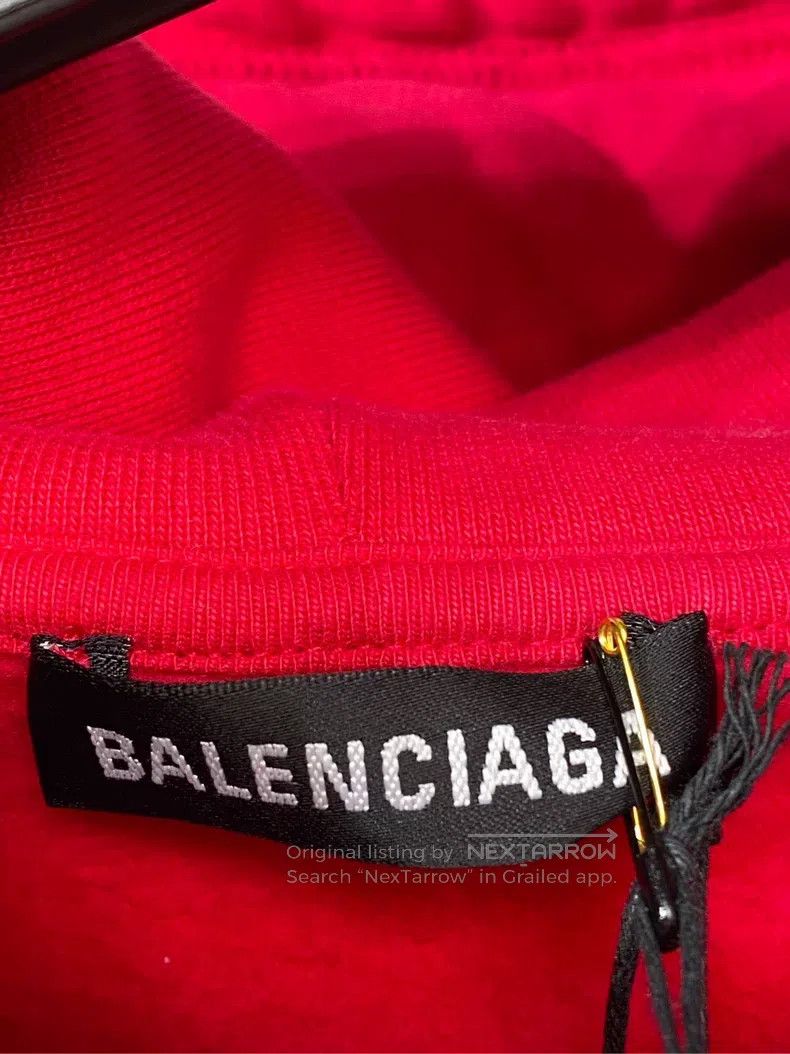 Balenciaga Balenciaga Sweatshirt with crown clasp, wheat, letter prin Size US XS / EU 42 / 0 - 6 Thumbnail