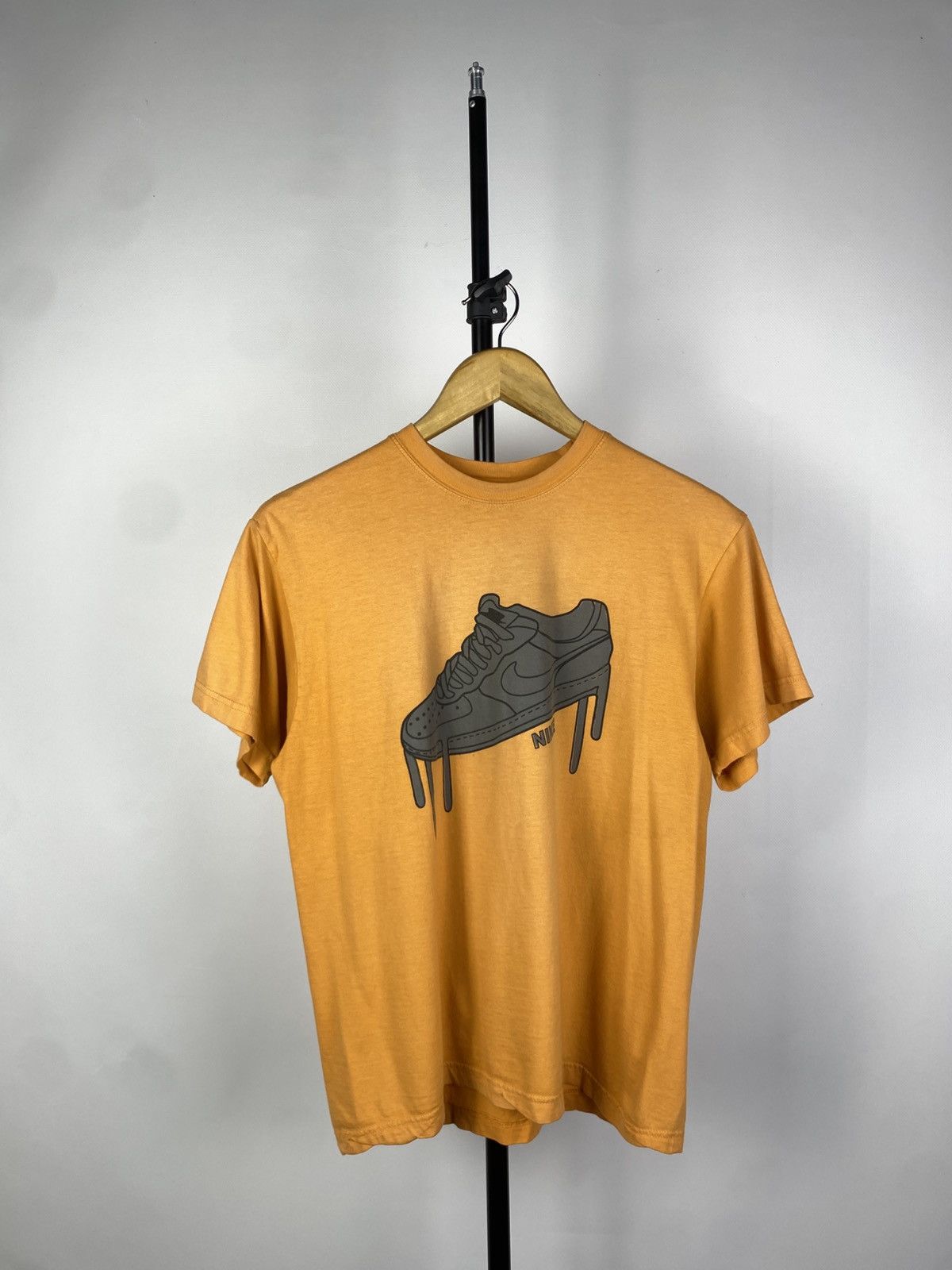 Nike × Vintage 90s Nike Swoosh Vintage Y2K Retro Tn Tee T-Shirt Size US S / EU 44-46 / 1 - 1 Thumbnail