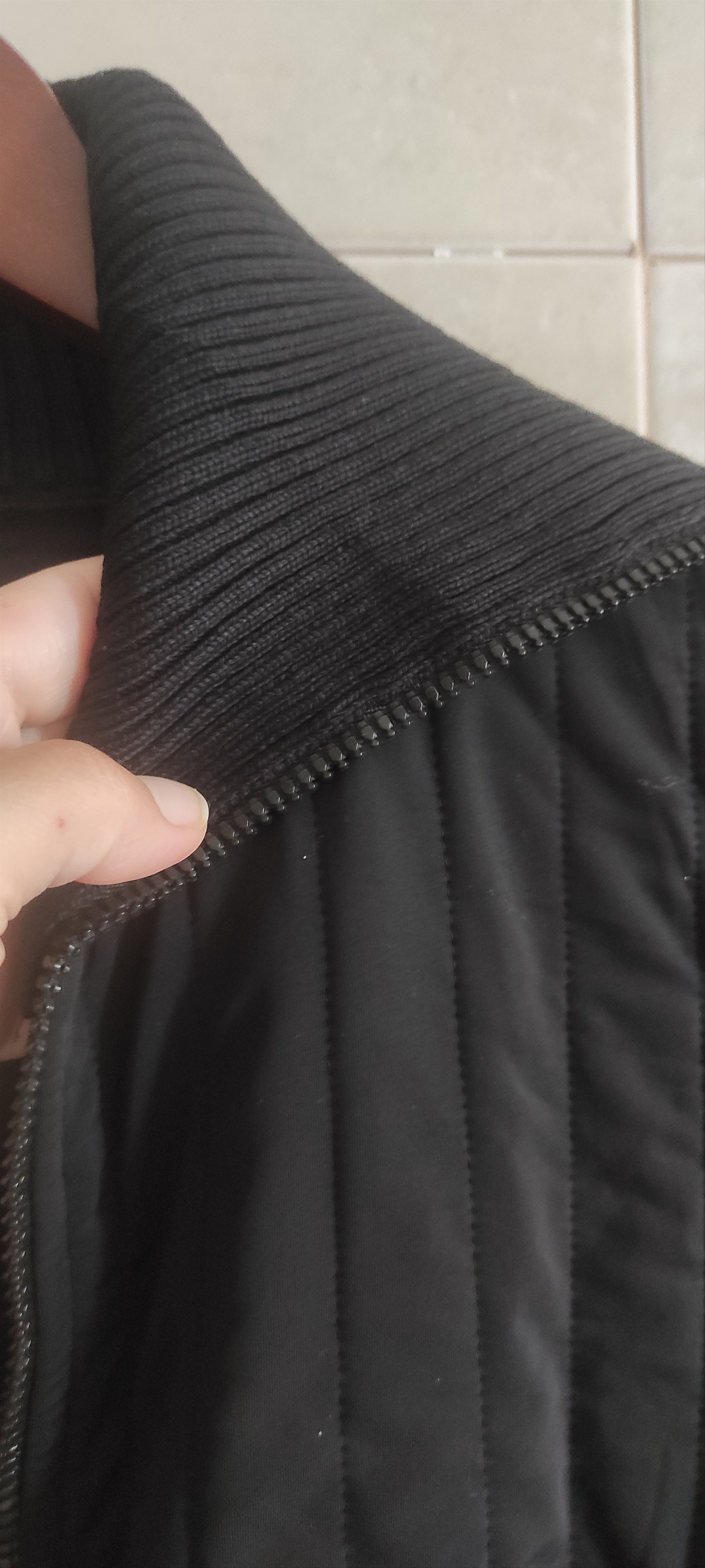 Prada VTG Prada Milano Quilted Bomber Jacket Made In Italy Size S / US 4 / IT 40 - 23 Thumbnail