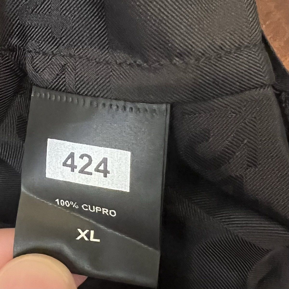 424 424 ON FAIRFAX Black Jacquard Checker Button Down Shirt Size US XL / EU 56 / 4 - 7 Thumbnail
