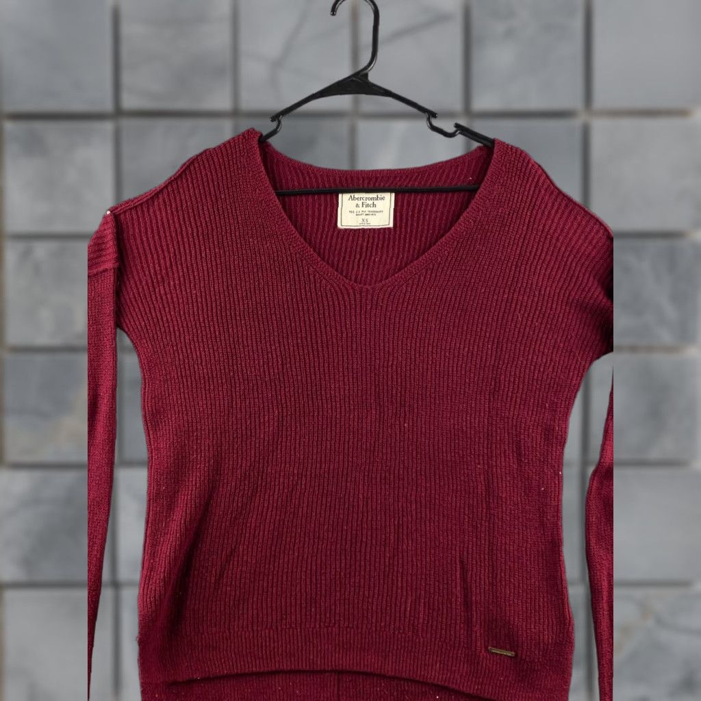 Abercrombie & Fitch Abercrombie & Fitch Sweater Womens XS Maroon Pullover V-Neck Cable-Knit Stretch Size XS / US 0-2 / IT 36-38 - 1 Thumbnail