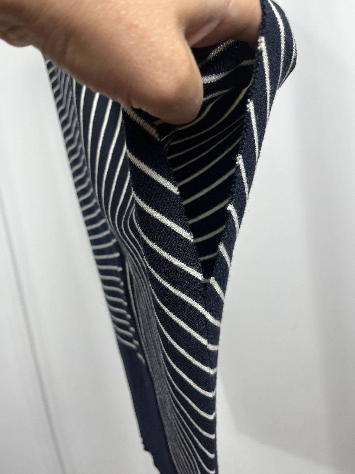 JW Anderson JW Anderson Women’s Striped Merino Wool Asymmetric Skirt S Size 28" / US 6 / IT 42 - 7 Thumbnail