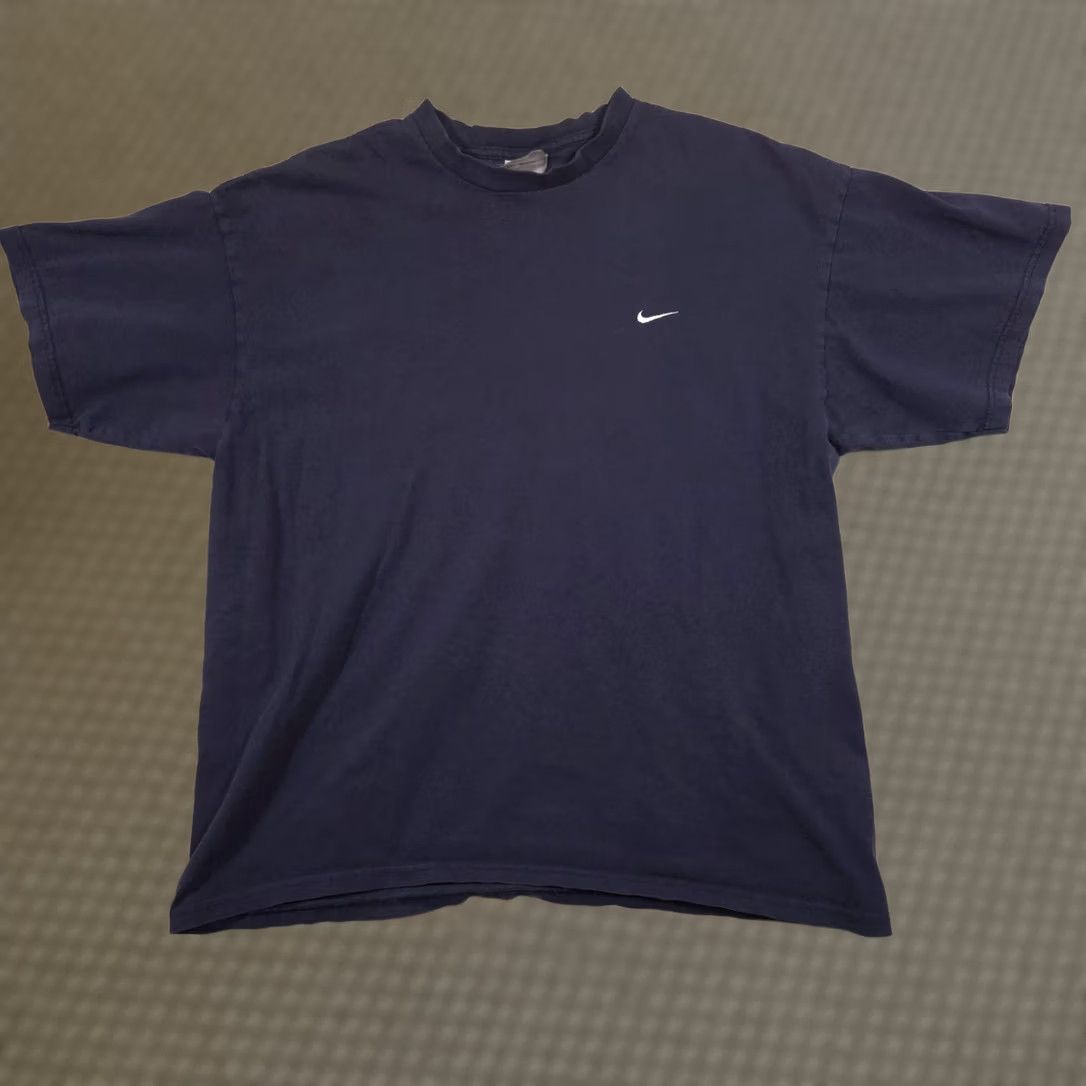 VINTAGE Nike Shirt Mens XL Blue Embroidered Swoosh Logo Short Sleeve Tee Casual Cotton