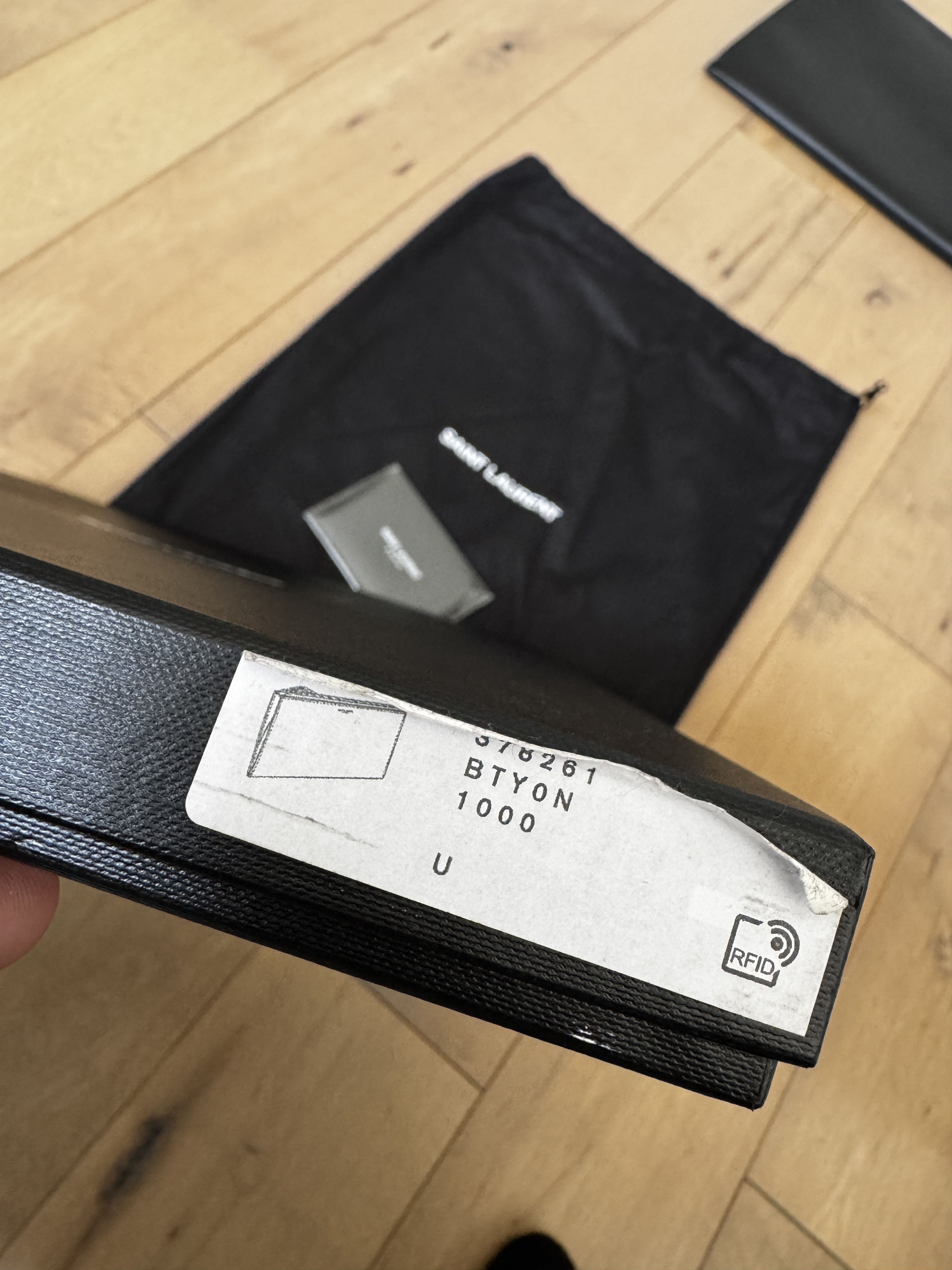 Saint Laurent Paris Saint Laurent Document Holder Leather Pouch - Large Size Size ONE SIZE - 9 Thumbnail