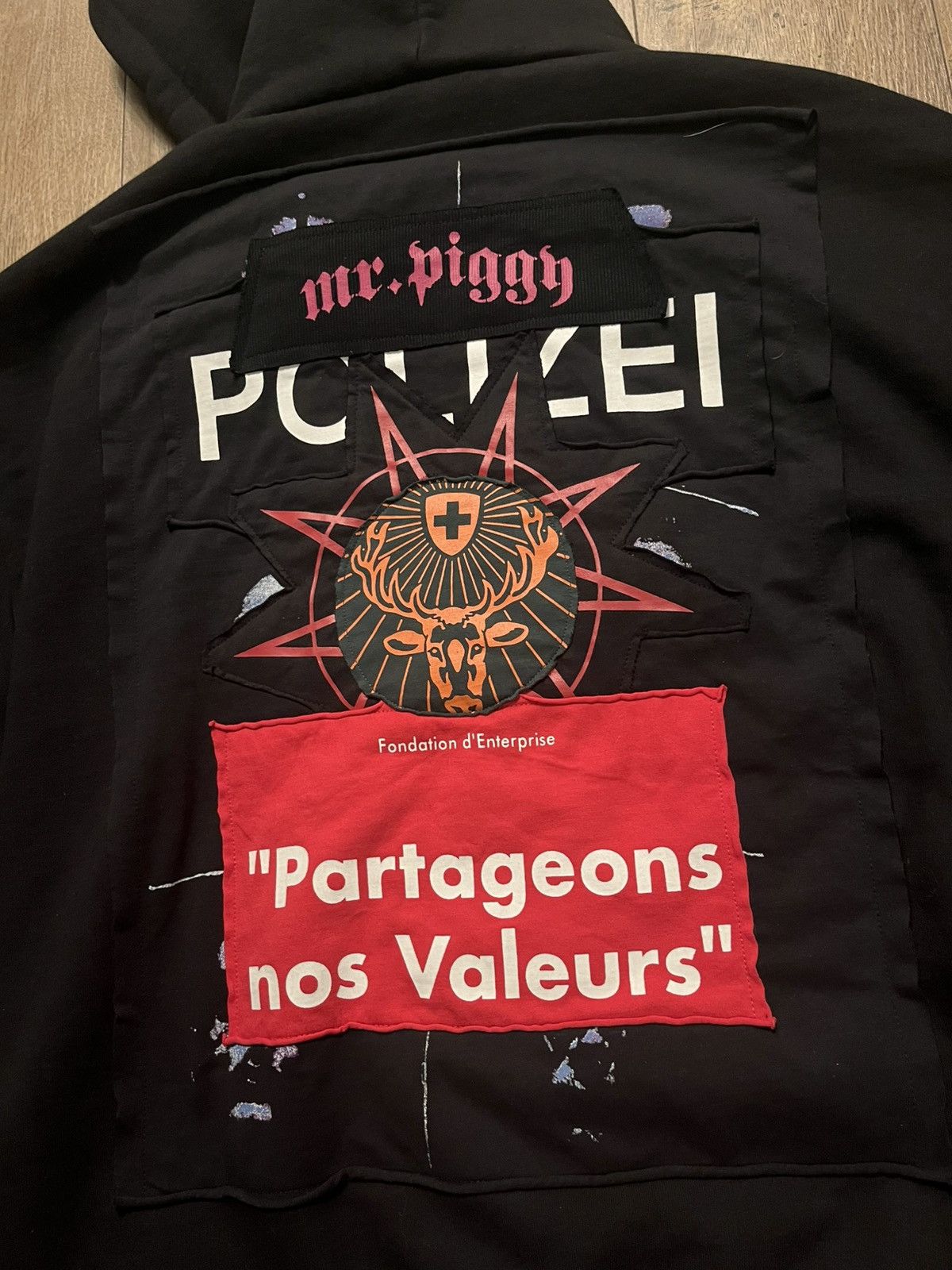 Vetements Vetements Russian Patchwork Zip-Up Size US S / EU 44-46 / 1 - 5 Thumbnail
