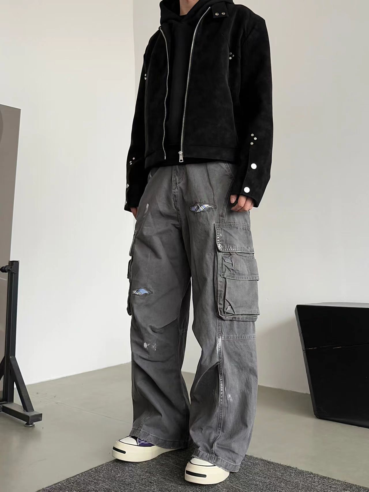 Other Distressed, relaxed-fit straight-leg work pants Size US 30 / EU 46 - 1 Thumbnail