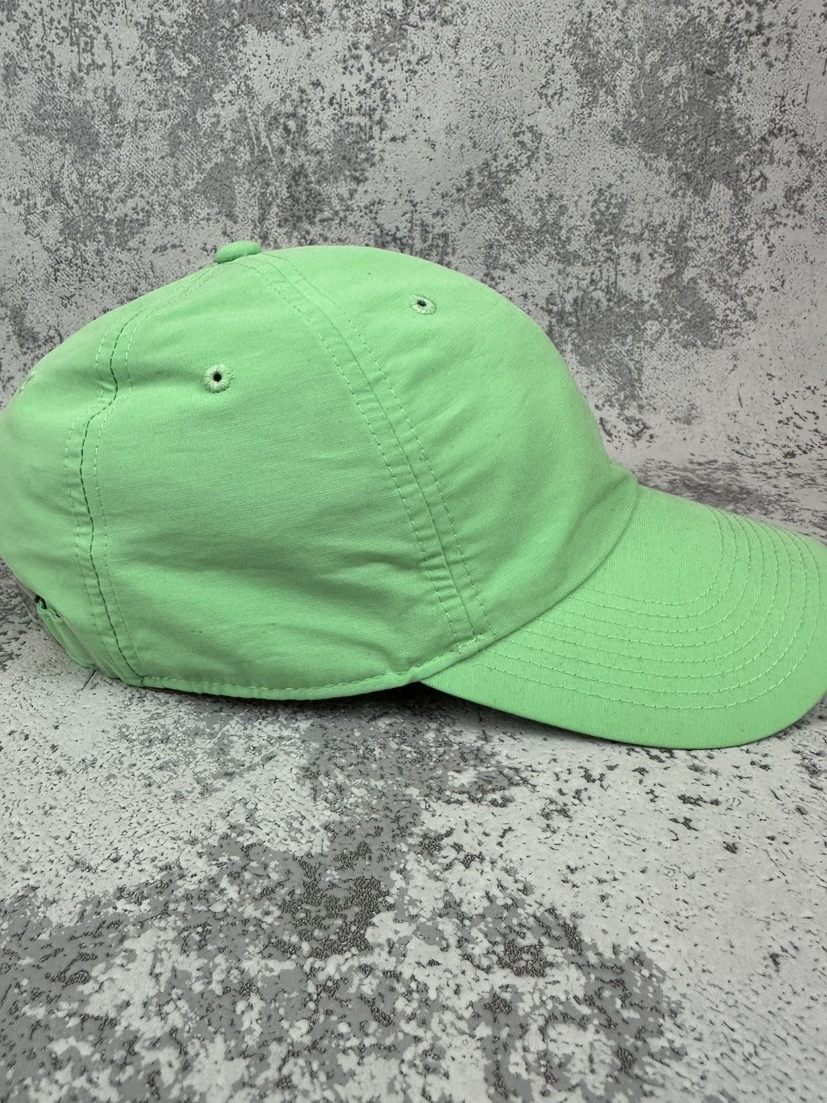 Nike Vintage Nike Metal Swoosh Cap Size ONE SIZE - 4 Thumbnail
