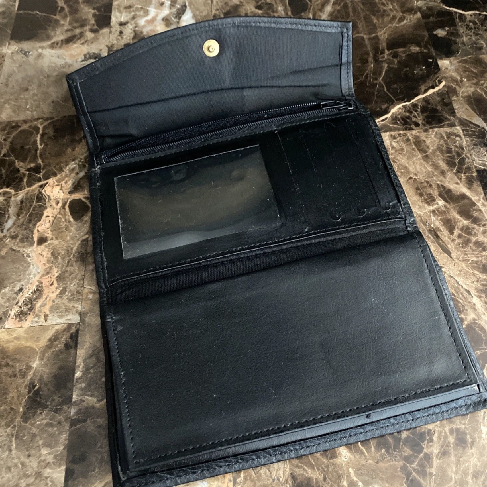 Vintage VINTAGE CAPEZIO Wallet Tri Fold Clutch Checkbook BLACK Leather LARGE 1980s Women Size ONE SIZE - 3 Thumbnail