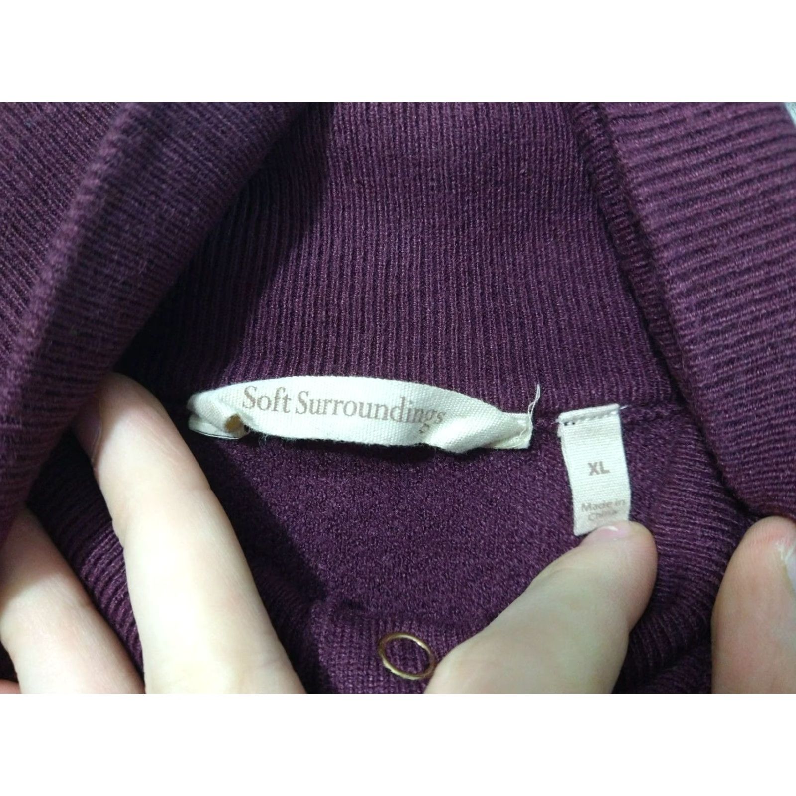 Soft Surroundings Soft Surroundings Sweater Womens XL Burgundy Meria Tunic Pullover Henley Mock Neck Casual Travel Pullover Knit Solid Knitwear Regular Red 90s? No. Size XL / US 12-14 / IT 48-50 - 5 Thumbnail