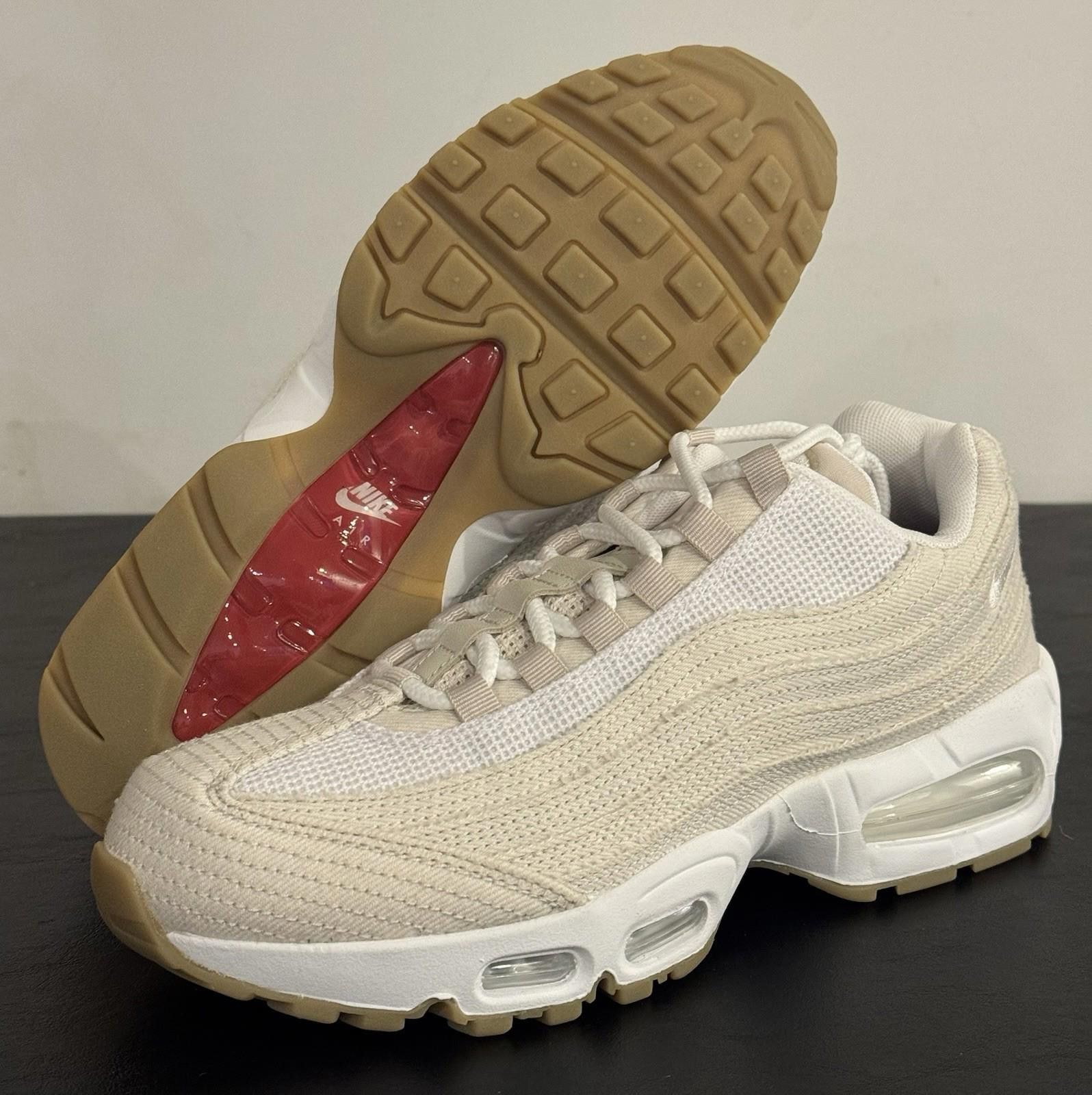 Nike Size 8 - Levi's x Nike Air Max 95 OG Light Orewood Brown New Size US 8 / EU 41 - 7 Thumbnail