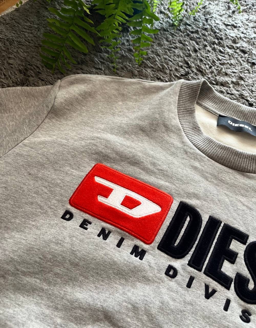 Diesel × Vintage Diesel Sweatshirt Streetwear Opium Big Logo Rare Size US L / EU 52-54 / 3 - 6 Thumbnail