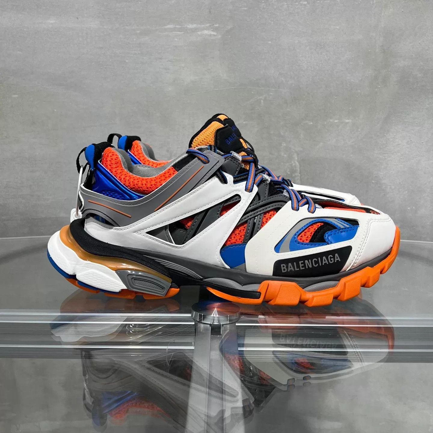 Balenciaga Balenciaga BLCG TRACK White Orange 39 Size US 6 / EU 39 - 4 Thumbnail