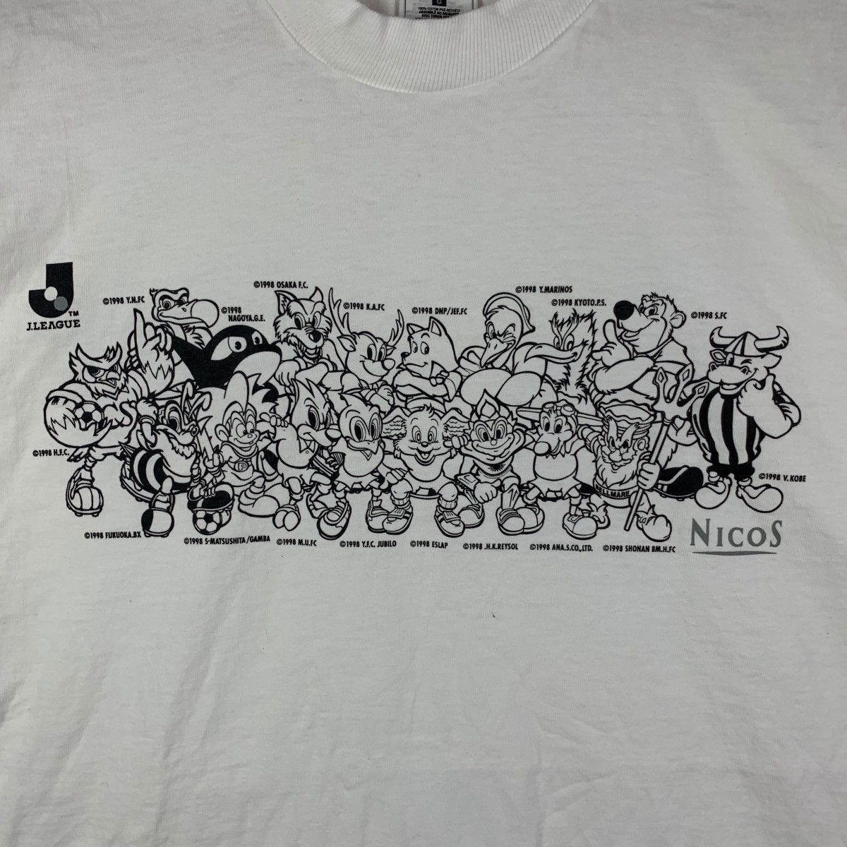 Vintage Vintage 1998 JAPAN FOOTBALL J LEAGUE Mascot Tee Shirt Top Size US L / EU 52-54 / 3 - 6 Thumbnail