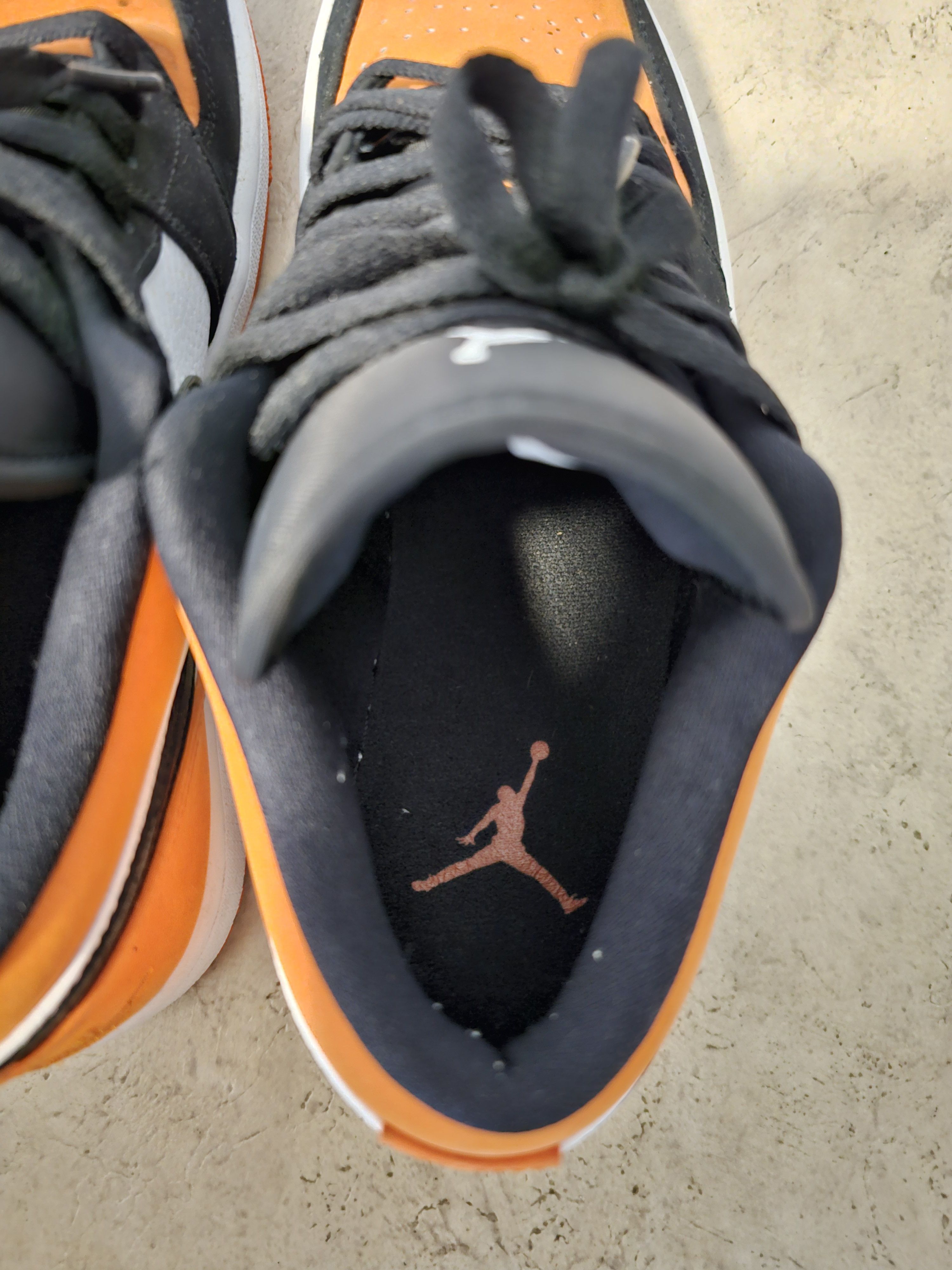 Jordan Brand Jordan 1 low shattered backboard Size US 8 / EU 41 - 11 Thumbnail