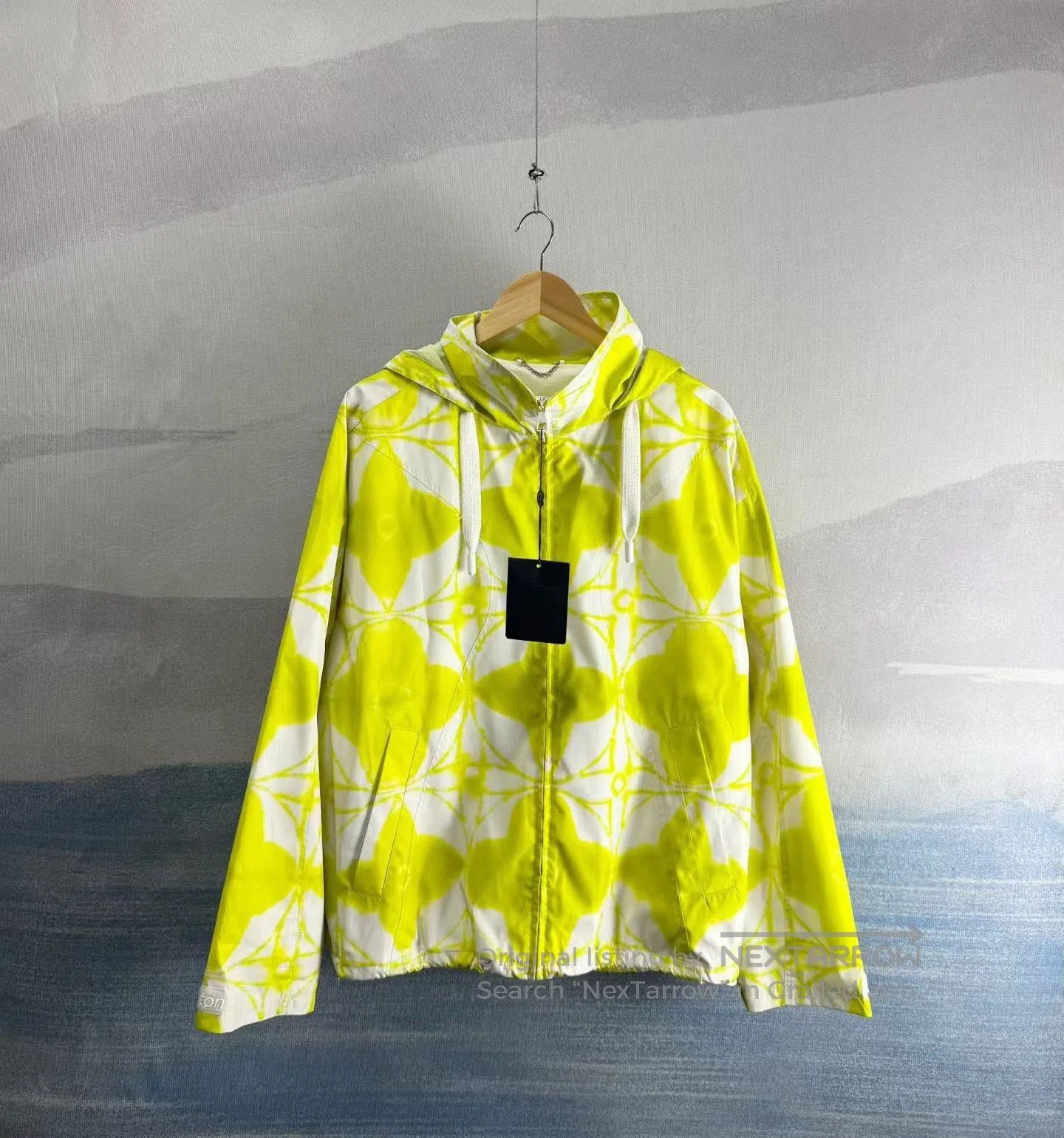 Louis Vuitton Louis Vuitton White and Yellow Tie-Dye Ink Wash Zip-Up Out Size US S / EU 44-46 / 1 - 1 Thumbnail