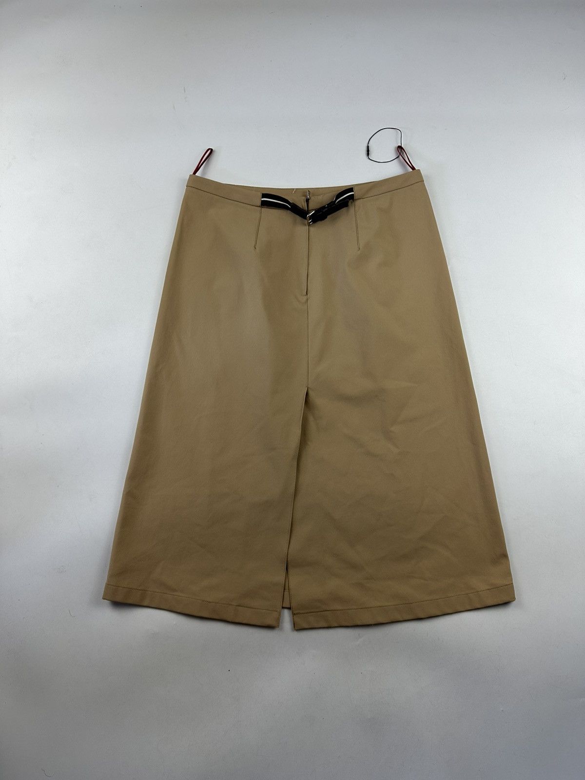 Prada Prada red tab skirt Size 28" / US 6 / IT 42 - 2 Thumbnail