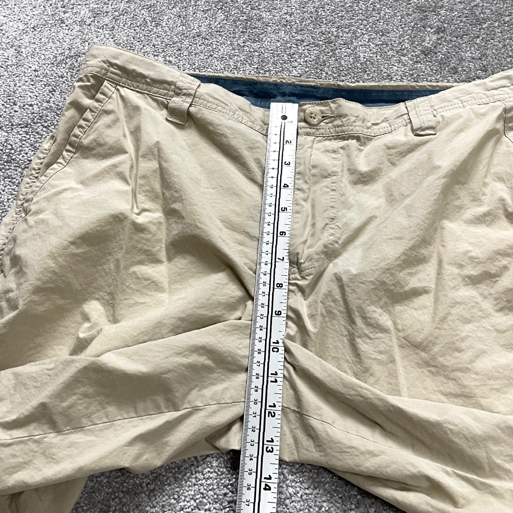 Vintage Columbia Shorts Men 38 Beige Chino Cotton Casual Outdoor 10in Inseam Pockets Mens Size US 38 / EU 54 - 4 Thumbnail