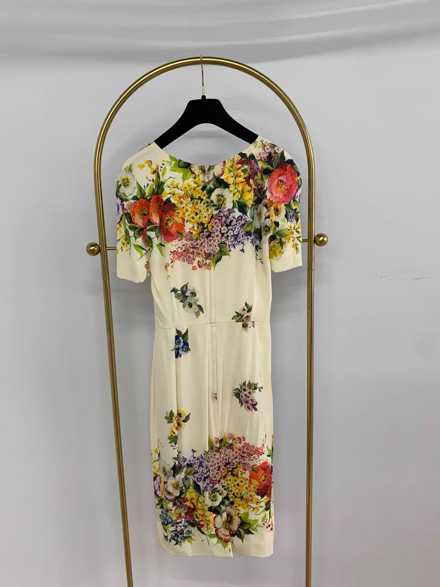 Dolce & Gabbana Dolce & Gabbana Printed Dress Size 40 New Size S / US 4 / IT 40 - 3 Thumbnail