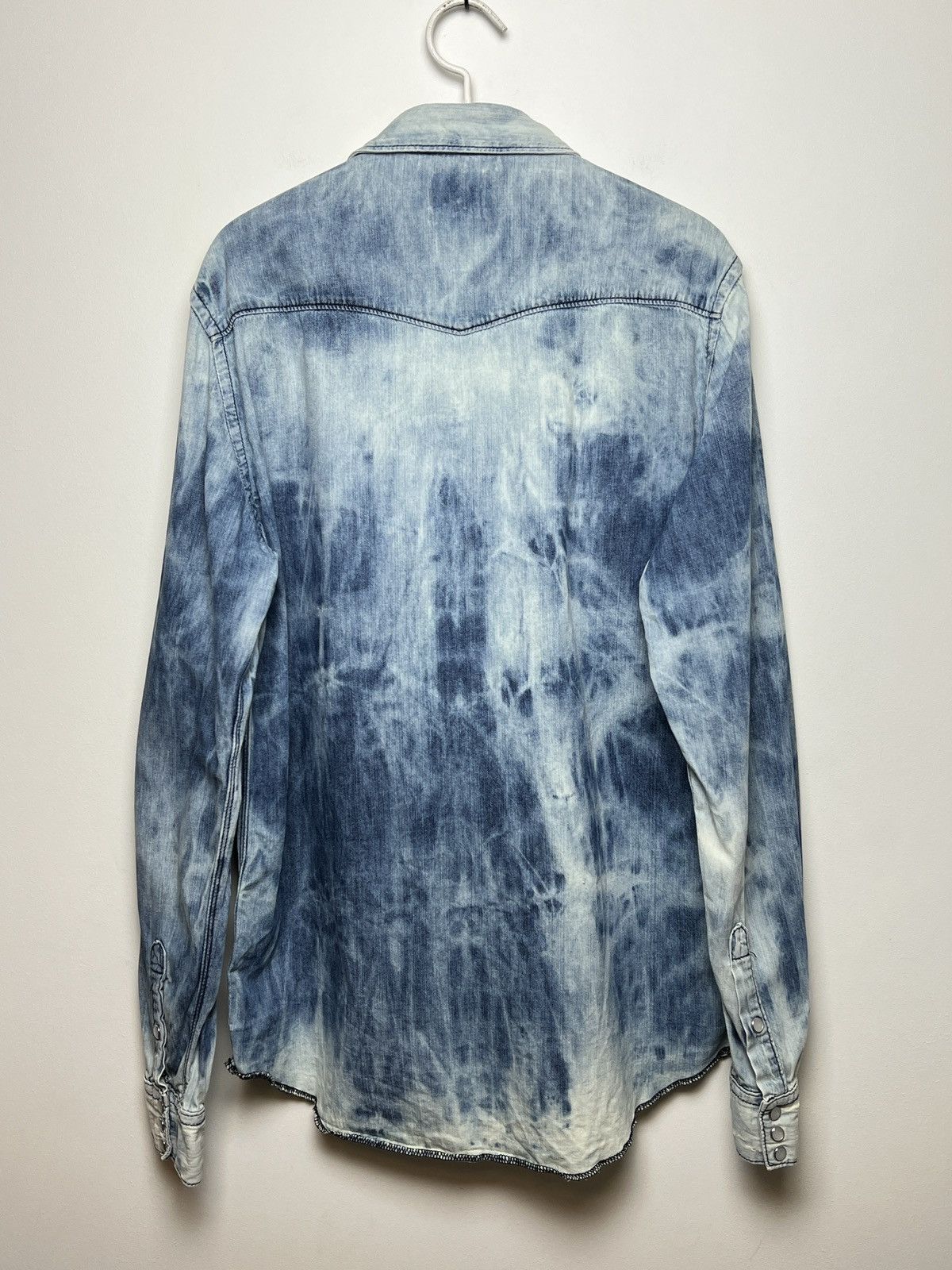 Acne Studios acne vintage bleached travis denim shirt m-l Size US L / EU 52-54 / 3 - 15 Thumbnail