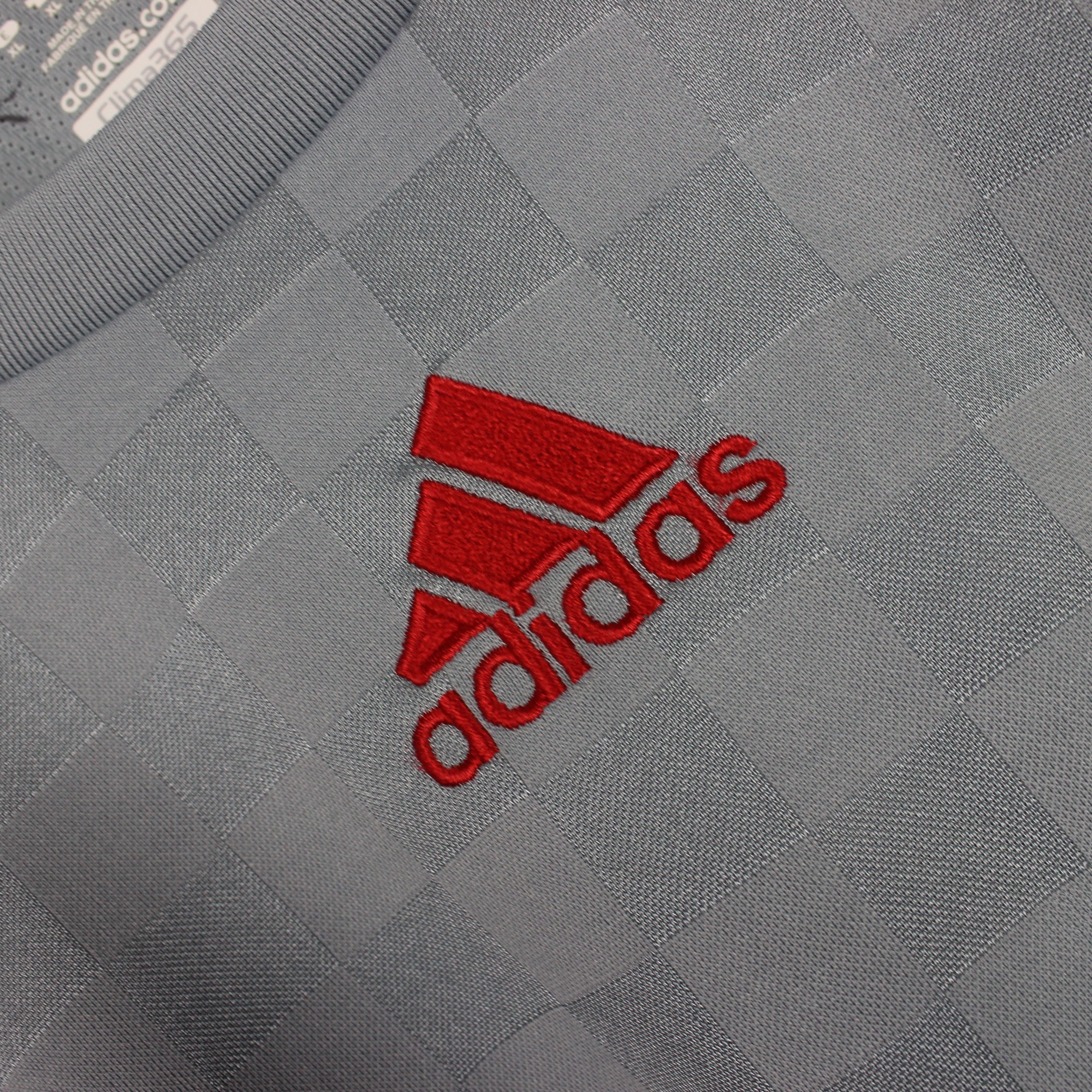 Adidas Adidas liverpool Away Football shirt 2008 XL Willber 28 Size US XL / EU 56 / 4 - 8 Thumbnail