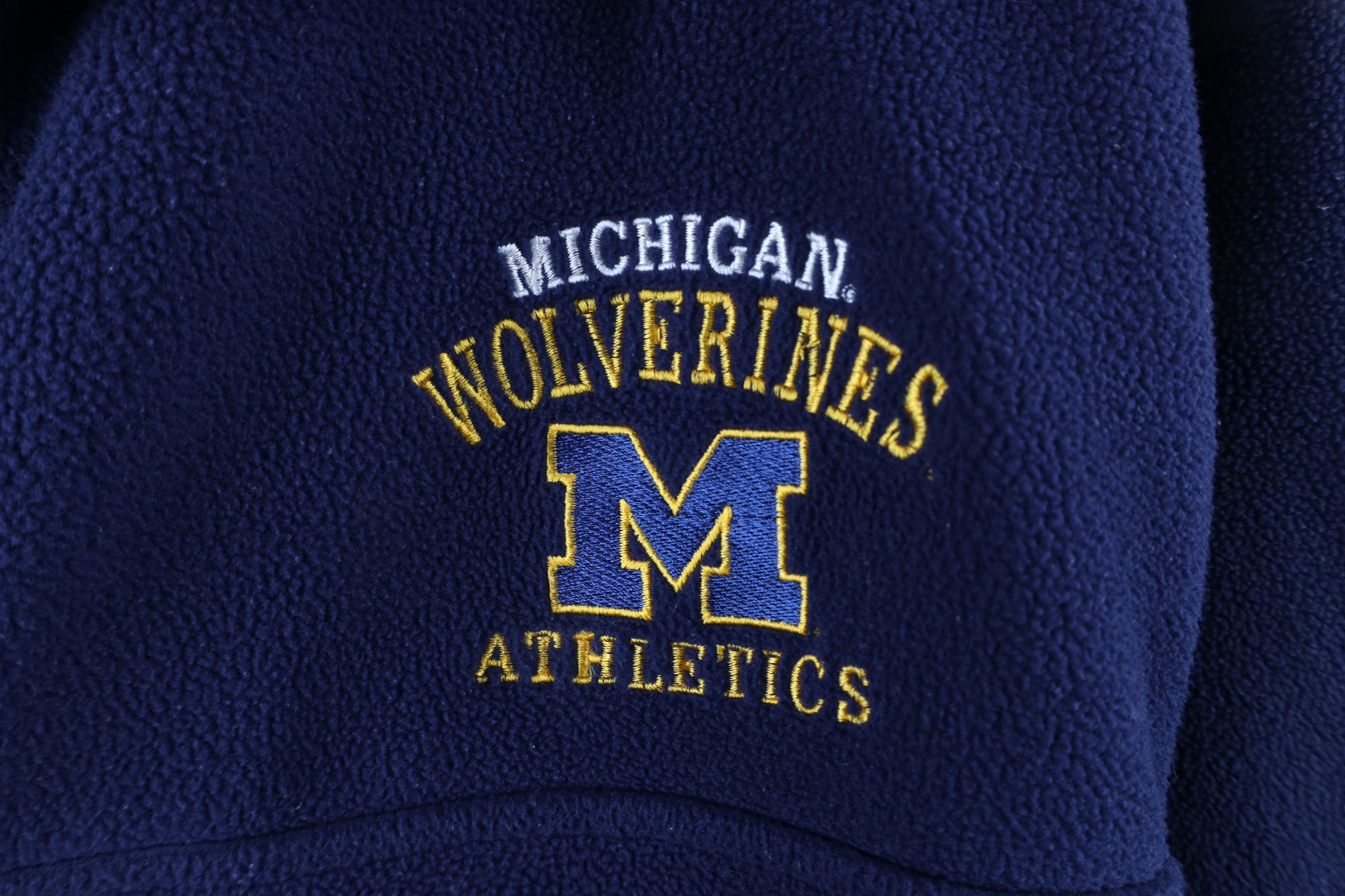 Vintage Vintage 90s University of Michigan Half Zip Fleece Sweater Size US M / EU 48-50 / 2 - 4 Thumbnail