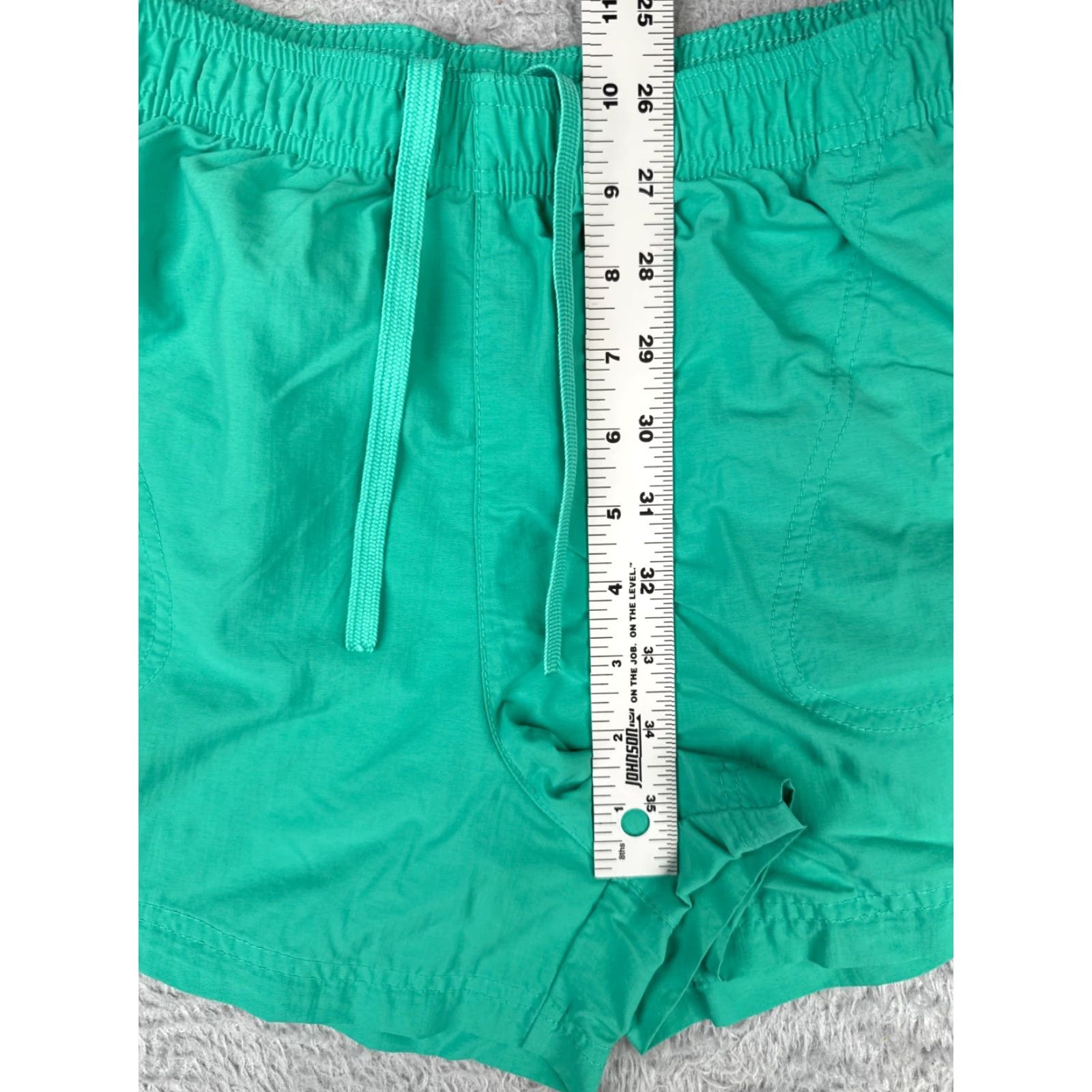 Vintage VINTAGE Columbia Cargo Shorts Women Large Green Nylon Casual Hiking Travel Activewear Size 36" / US 14 / IT 50 - 7 Thumbnail