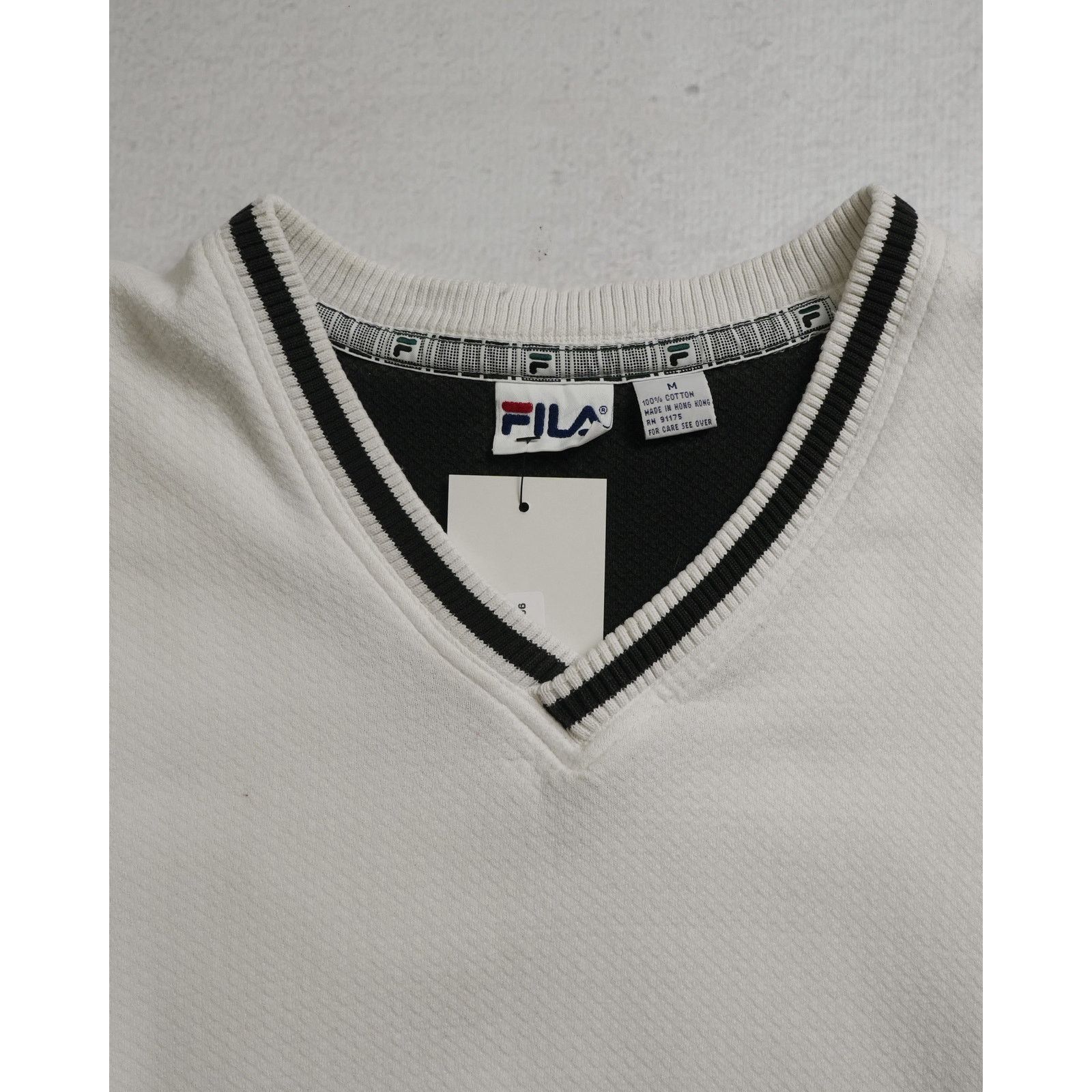 Fila Vintage 90s Fila White Regular Sweater Vest - Men's Medium Size US M / EU 48-50 / 2 - 3 Thumbnail