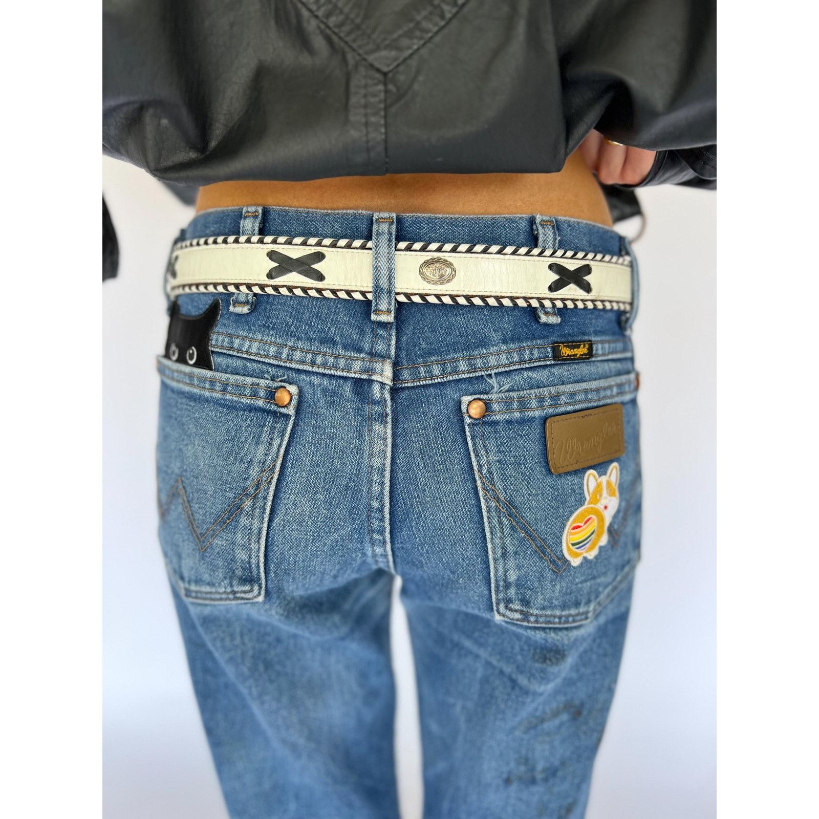 Wrangler VTG Spying Cat Corgi Pride & Tarot Patch Denim Sz 28 Size 28" / US 6 / IT 42 - 1 Thumbnail