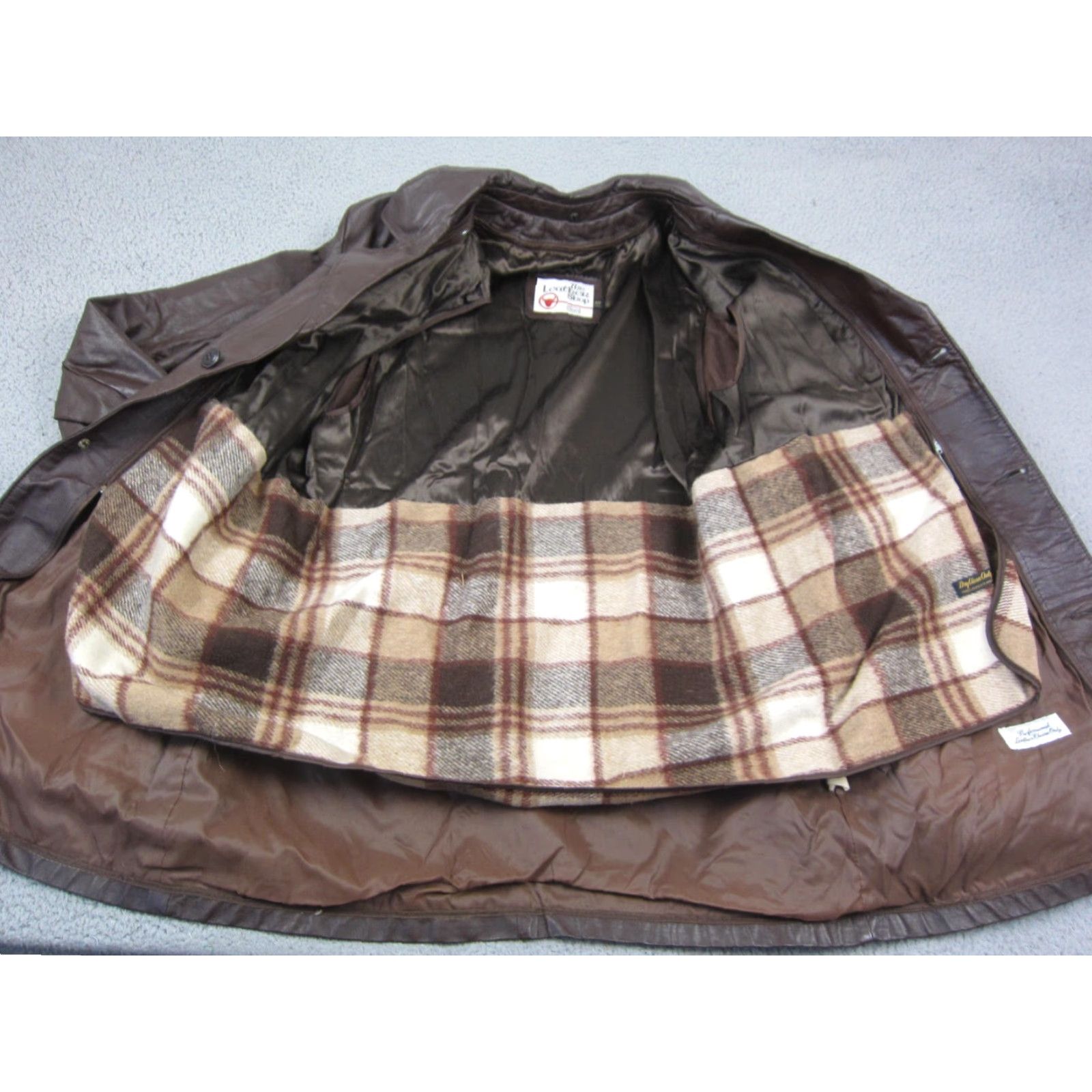 Sears VINTAGE Sears Jacket Mens 46 X-Tall Brown Plaid Leather Trench Coat 70s Size US S / EU 44-46 / 1 - 7 Thumbnail