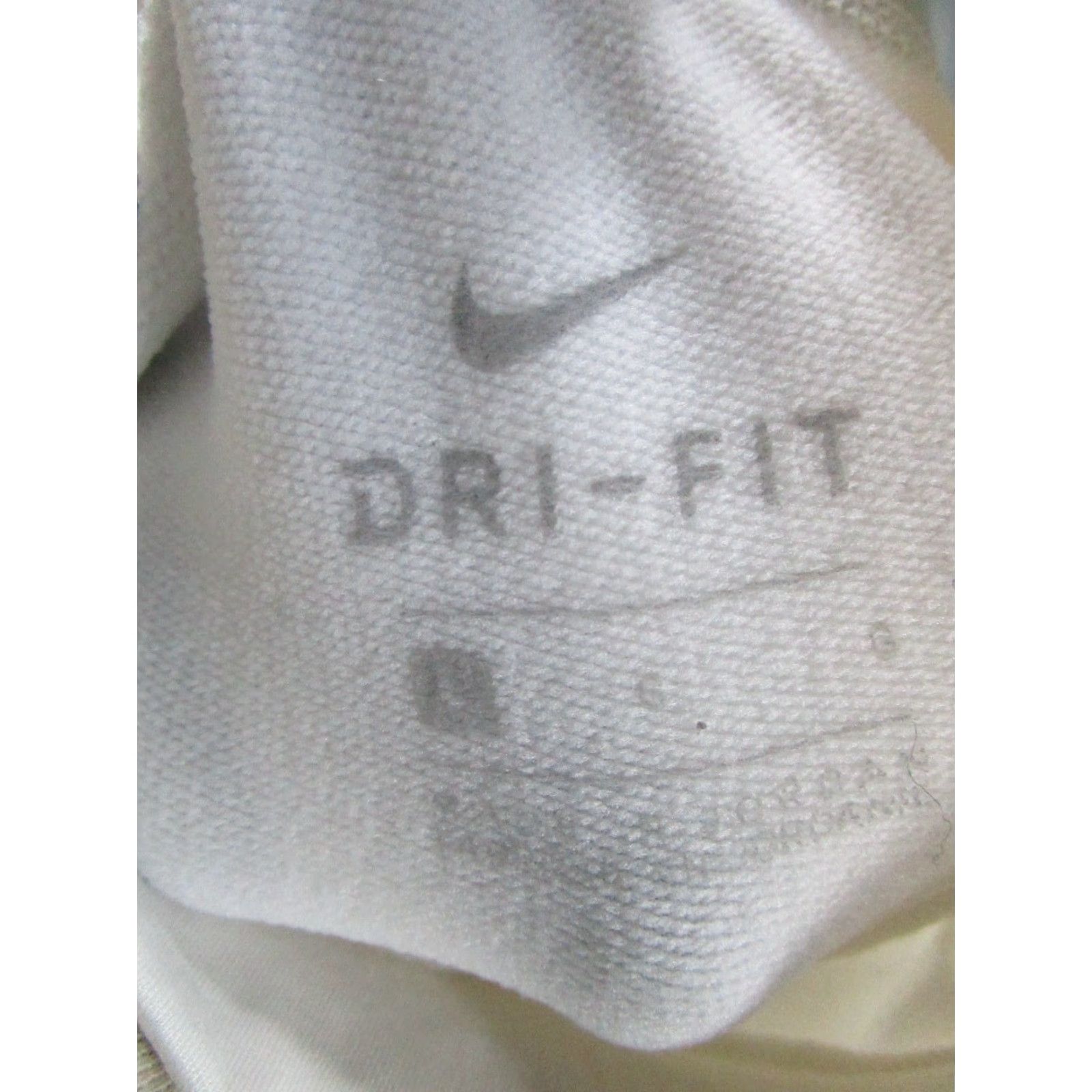 Nike Nike Shirt Womens Large White Dri-Fit Running Pullover Size L / US 10 / IT 46 - 3 Thumbnail