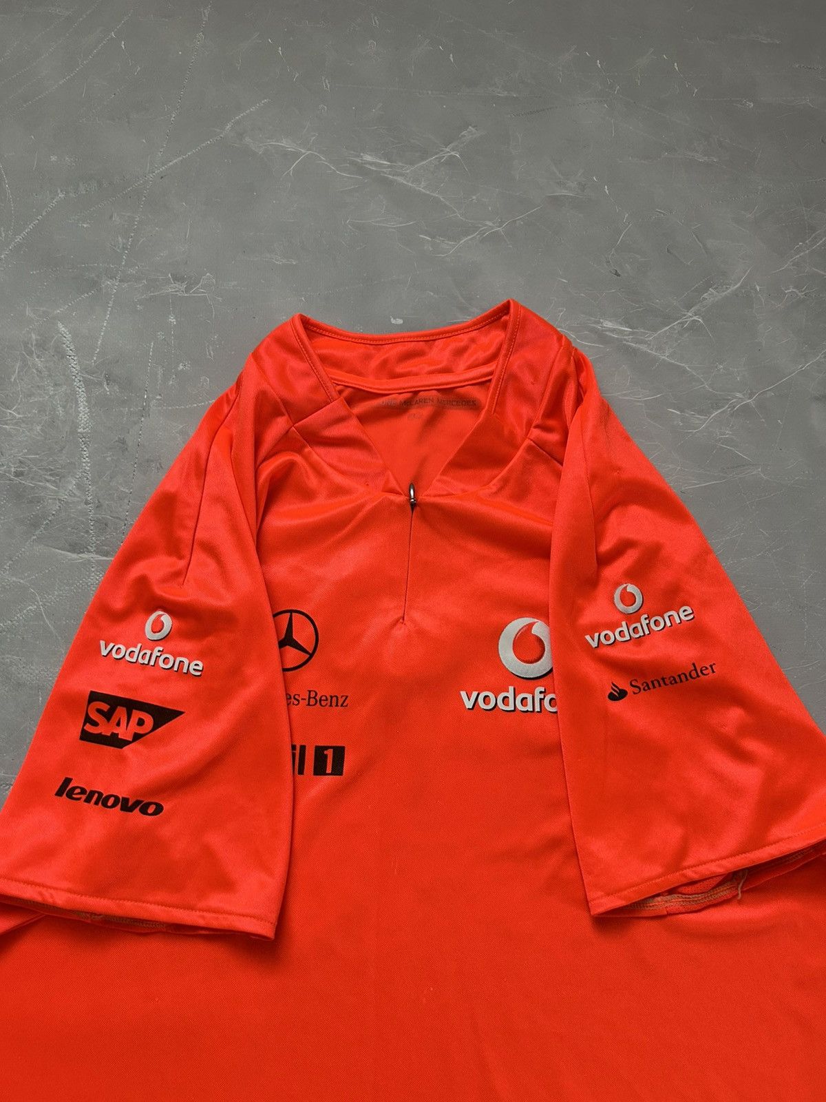 Mercedes-Benz Rare Racing Vodafone Mclaren Mercedes Boss Fl T-Shirt NASCAR Size US L / EU 52-54 / 3 - 4 Thumbnail