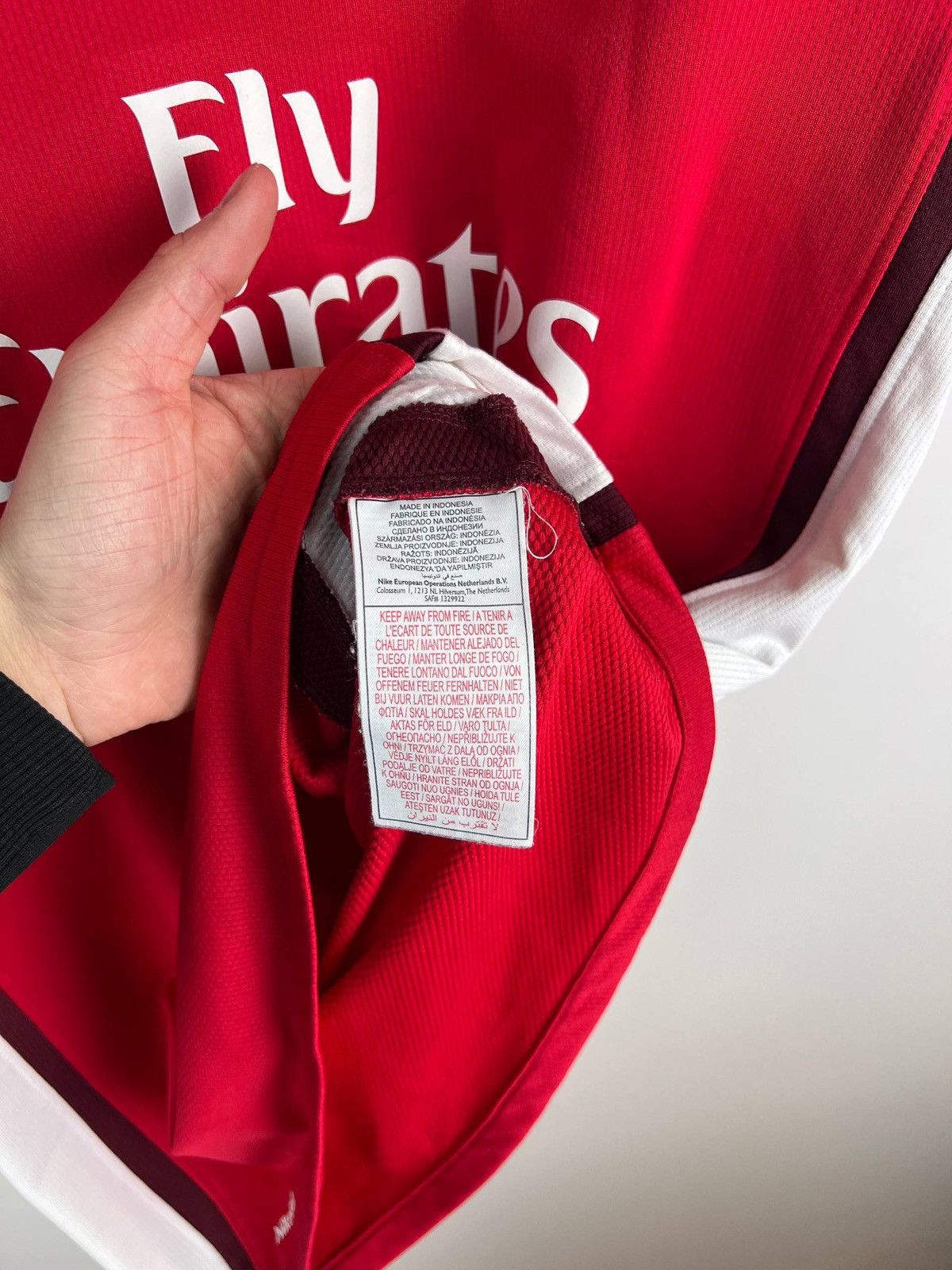 Nike Arsenal Nike jersey vintage t-shirts kids XL man S Size US S / EU 44-46 / 1 - 8 Thumbnail