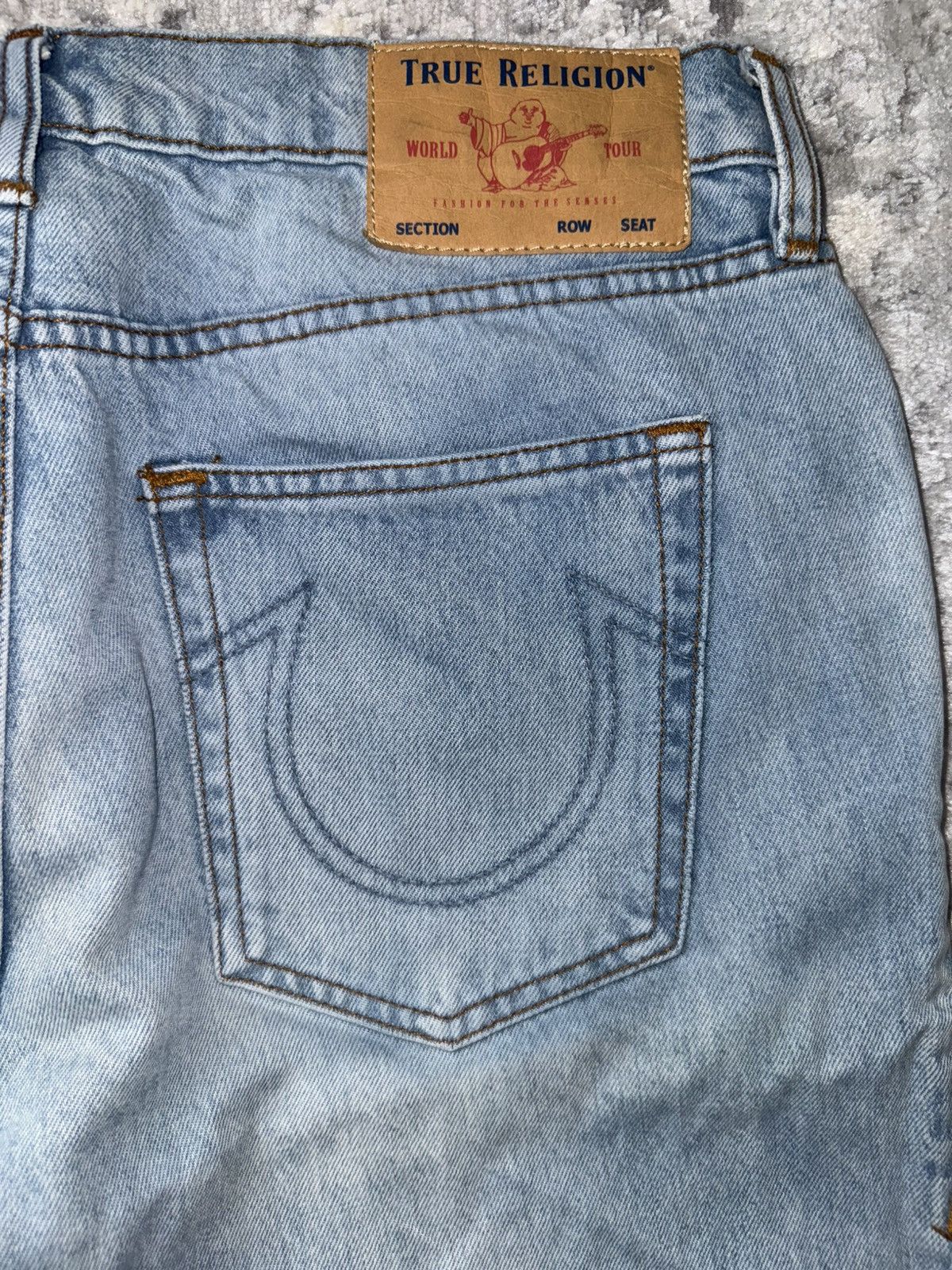 True Religion True Religion Ricky/Relaxed Ligjt Washed Denim Jeans Size US 33 - 3 Thumbnail