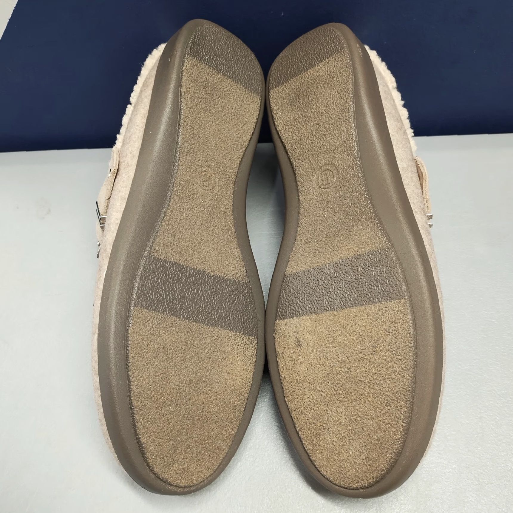 Vintage LifeStride Bzees Eternity Mule Slippers Womens Size 10M Beige Upper Fabric Size ONE SIZE - 7 Thumbnail