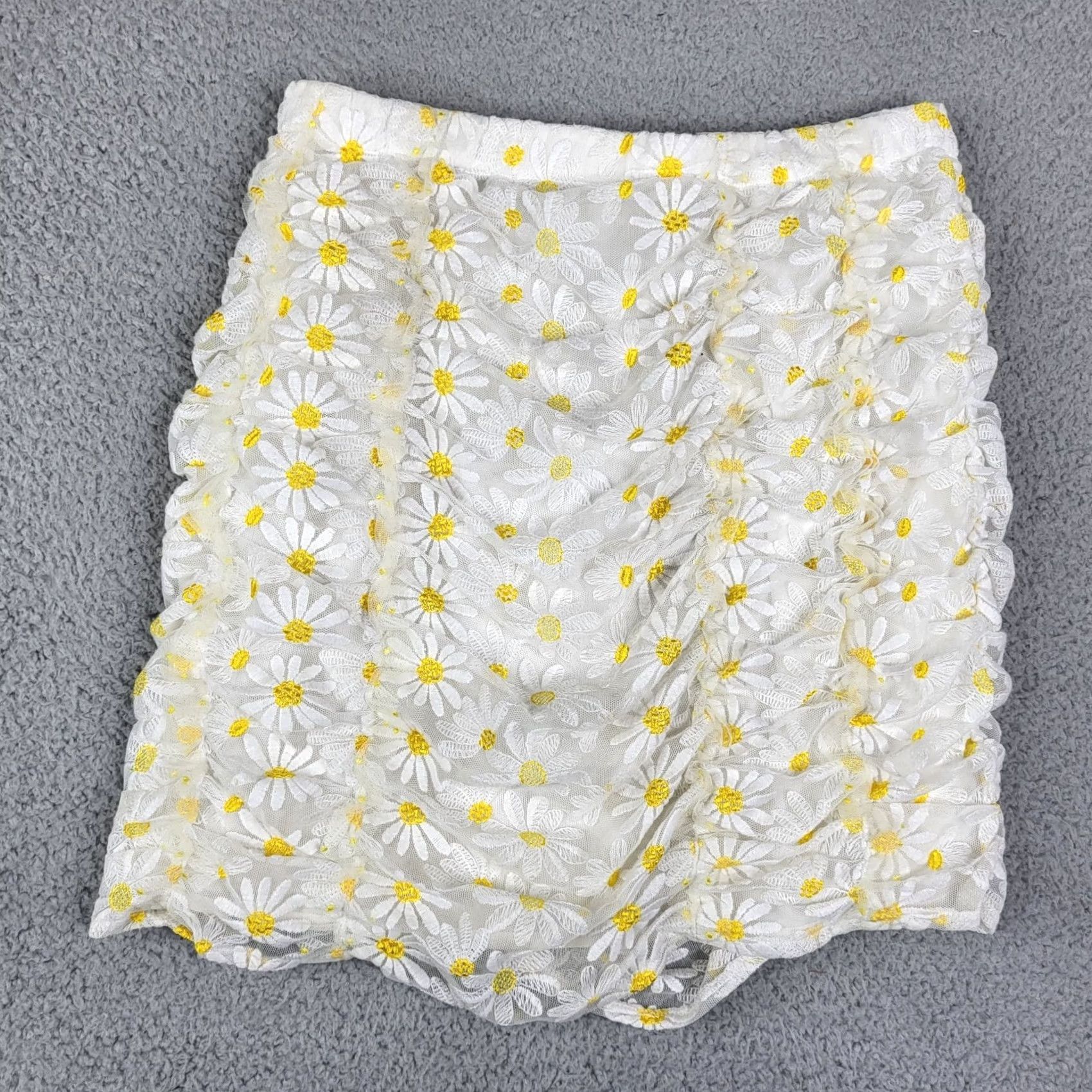 For Love & Lemons For Love & Lemons Skirt Women L Yellow Mini Daisy TULLE Short Retro 90s? Size 36" / US 14 / IT 50 - 7 Thumbnail