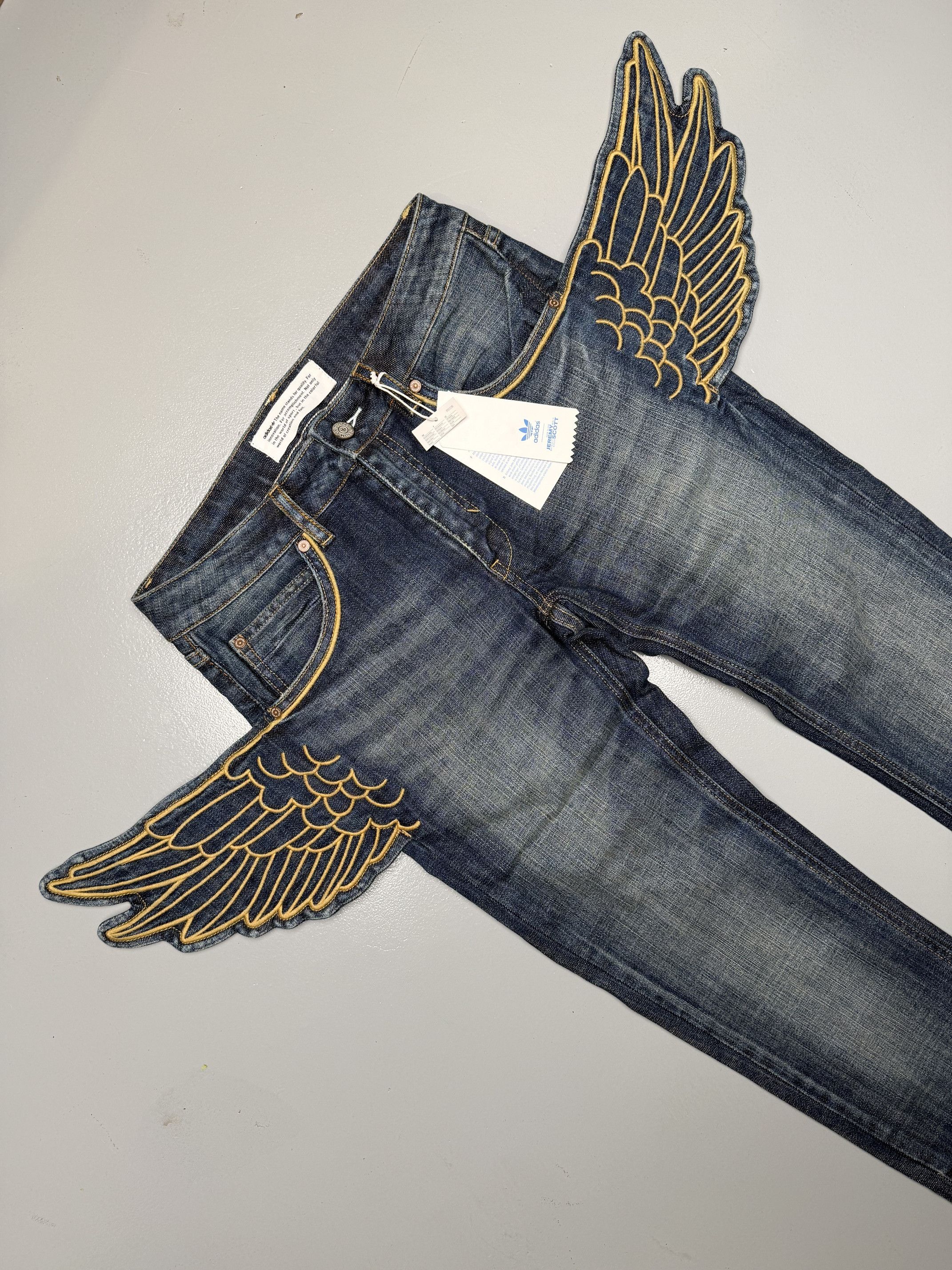 Adidas × Jeremy Scott adidas X Jeremy Scott A/W 2011 Wings Cupie JS winged jeans Size 27" / US 4 / IT 40 - 3 Thumbnail