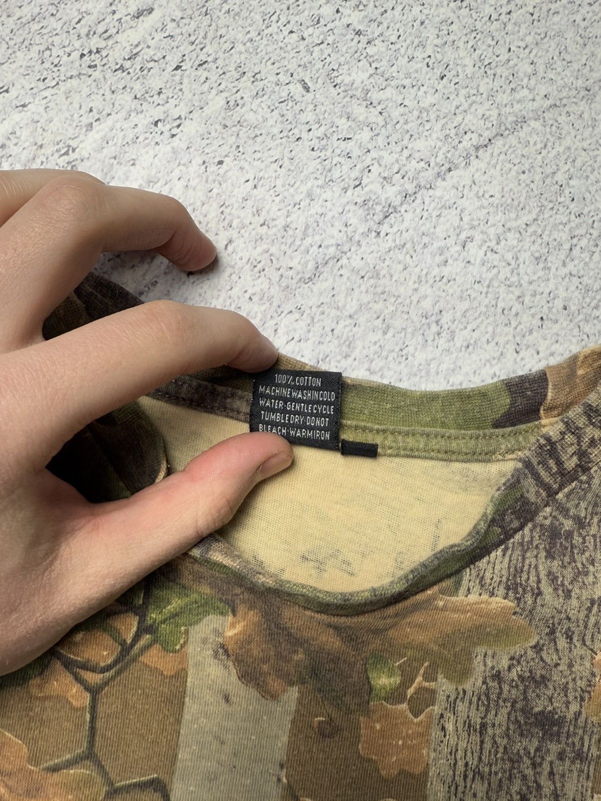 Realtree Crazy Vintage Y2K Realtree Camo T-shirt Carhartt Style Size US XL / EU 56 / 4 - 18 Thumbnail