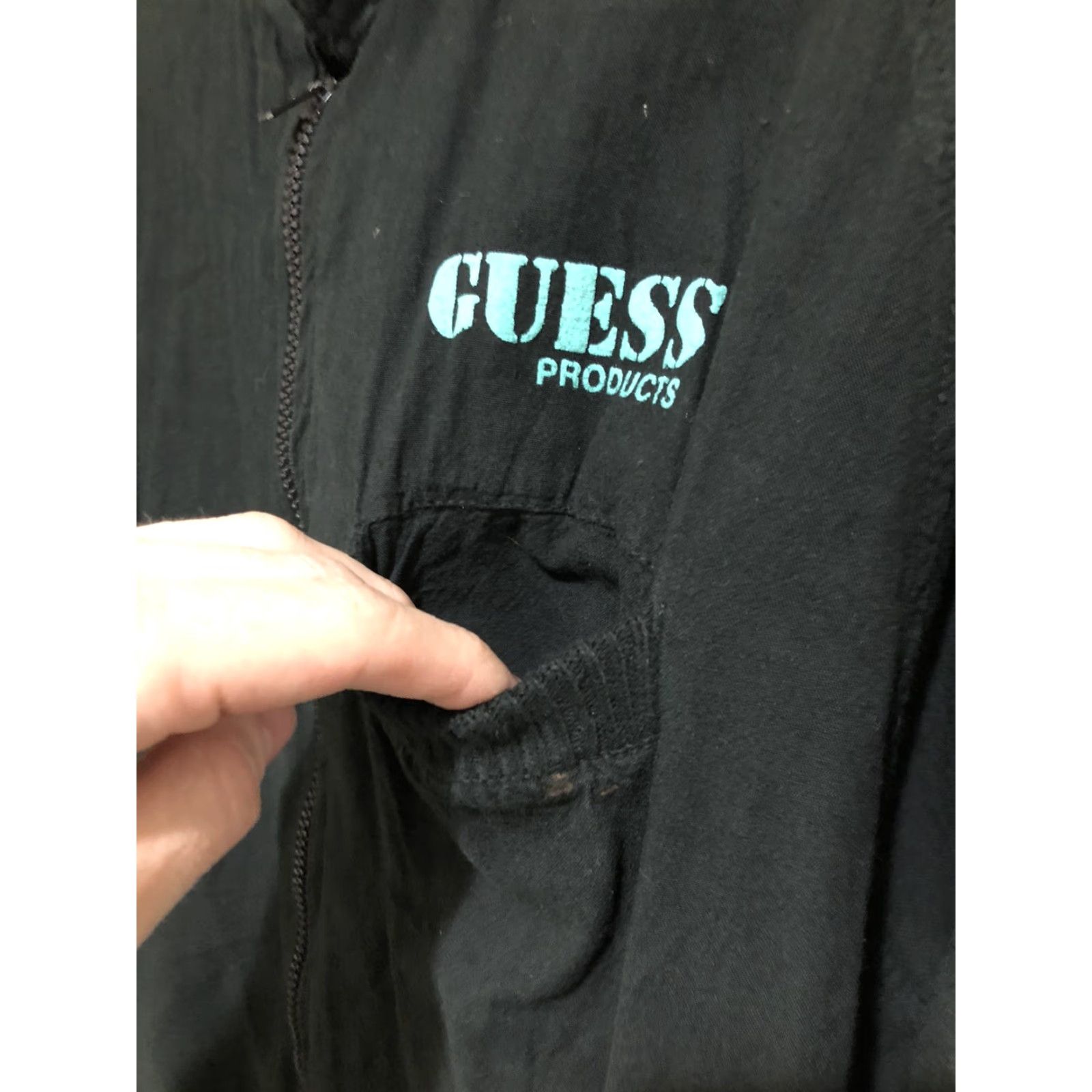 Guess VINTAGE Guess Bomber Jacket XL Black 90s Hip Hop Men Zip Puff Print 25 x 30 Size US XL / EU 56 / 4 - 7 Thumbnail